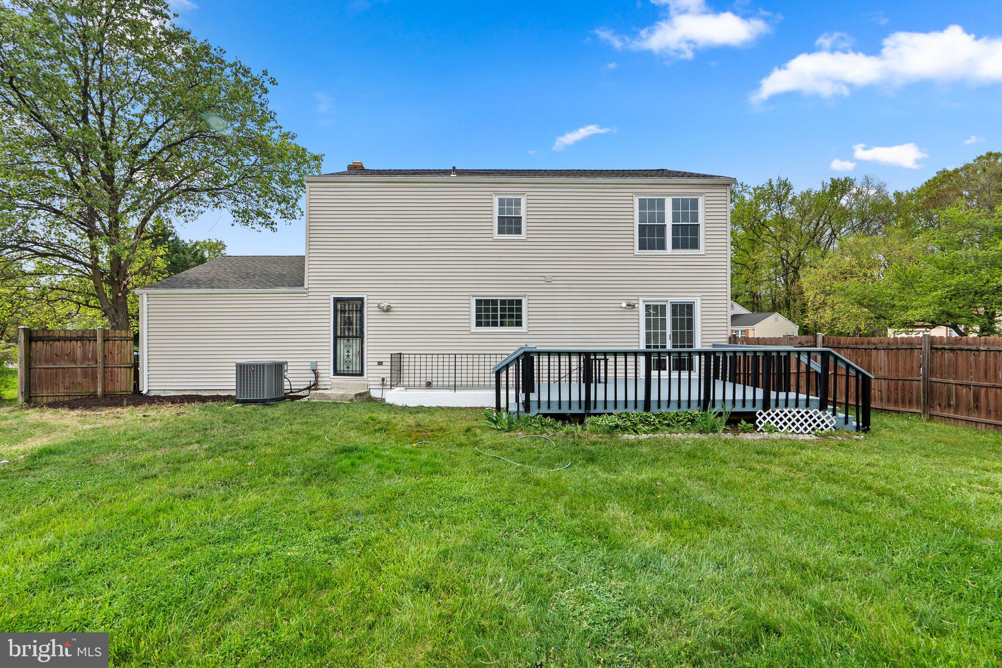 NORTHVIEW AT LAKE VILLAGE - Residential