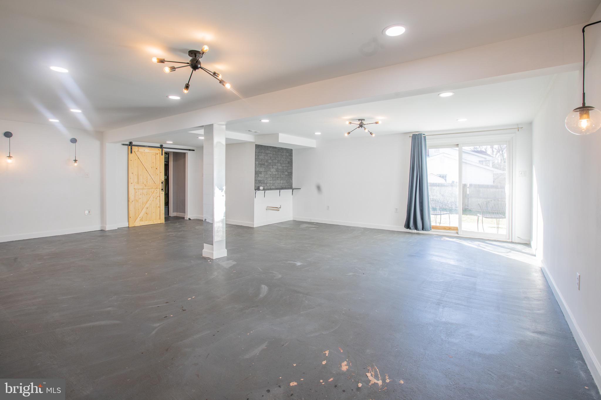 GAITHERSBURG - Residential Lease