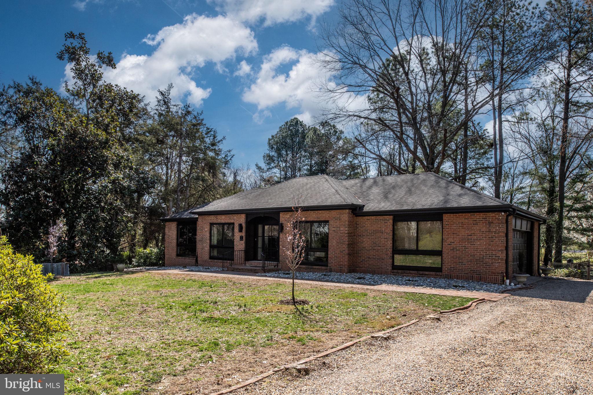 BELMONT HILLS/INGLESIDE - Residential