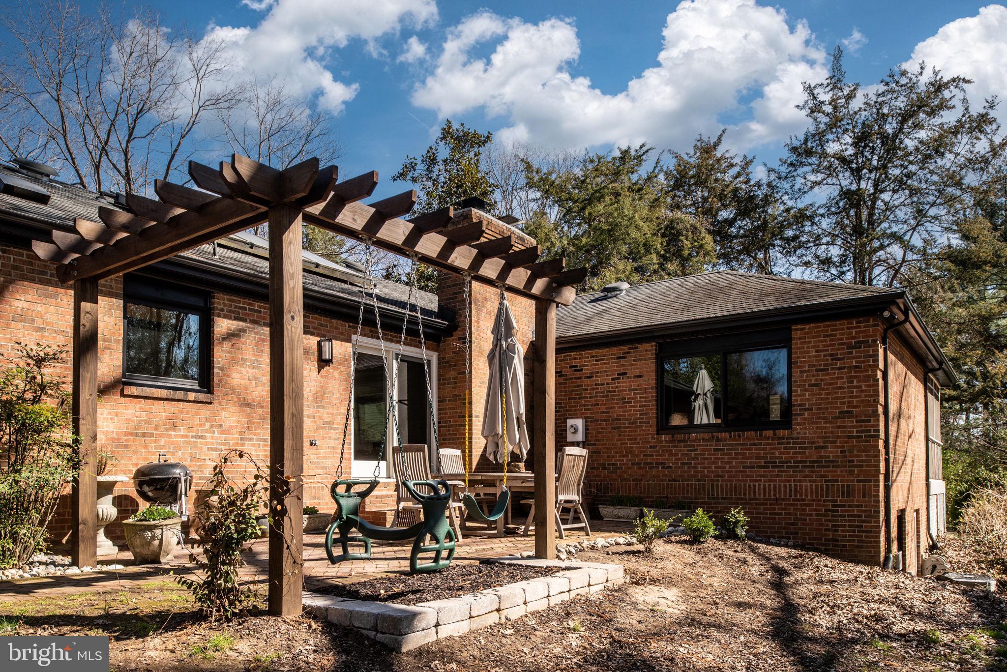 BELMONT HILLS/INGLESIDE - Residential