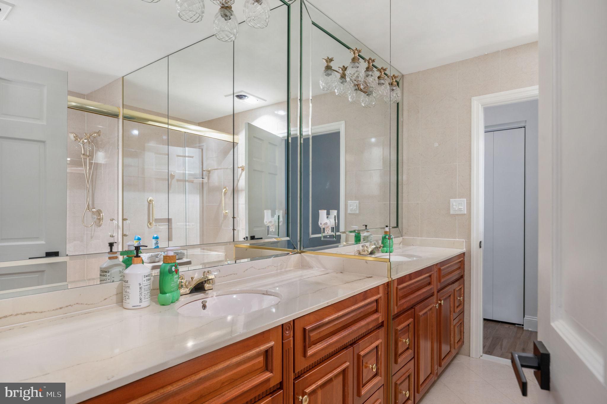 BELMONT HILLS/INGLESIDE - Residential