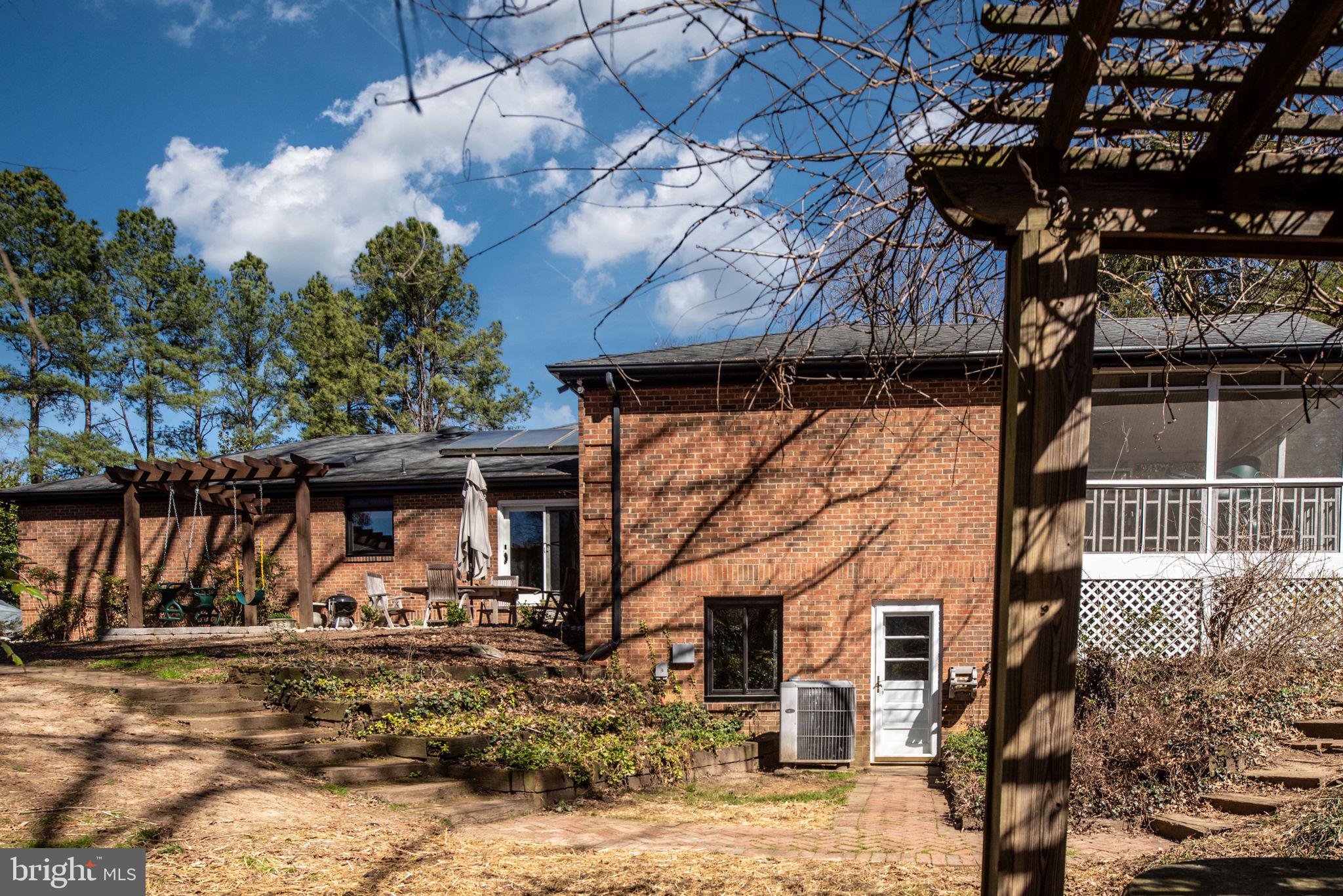 BELMONT HILLS/INGLESIDE - Residential