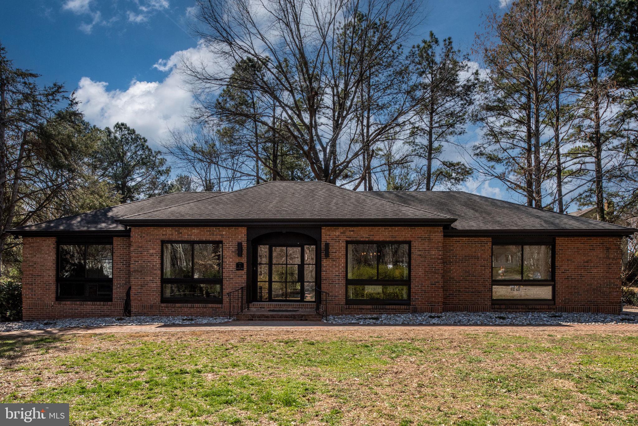 BELMONT HILLS/INGLESIDE - Residential