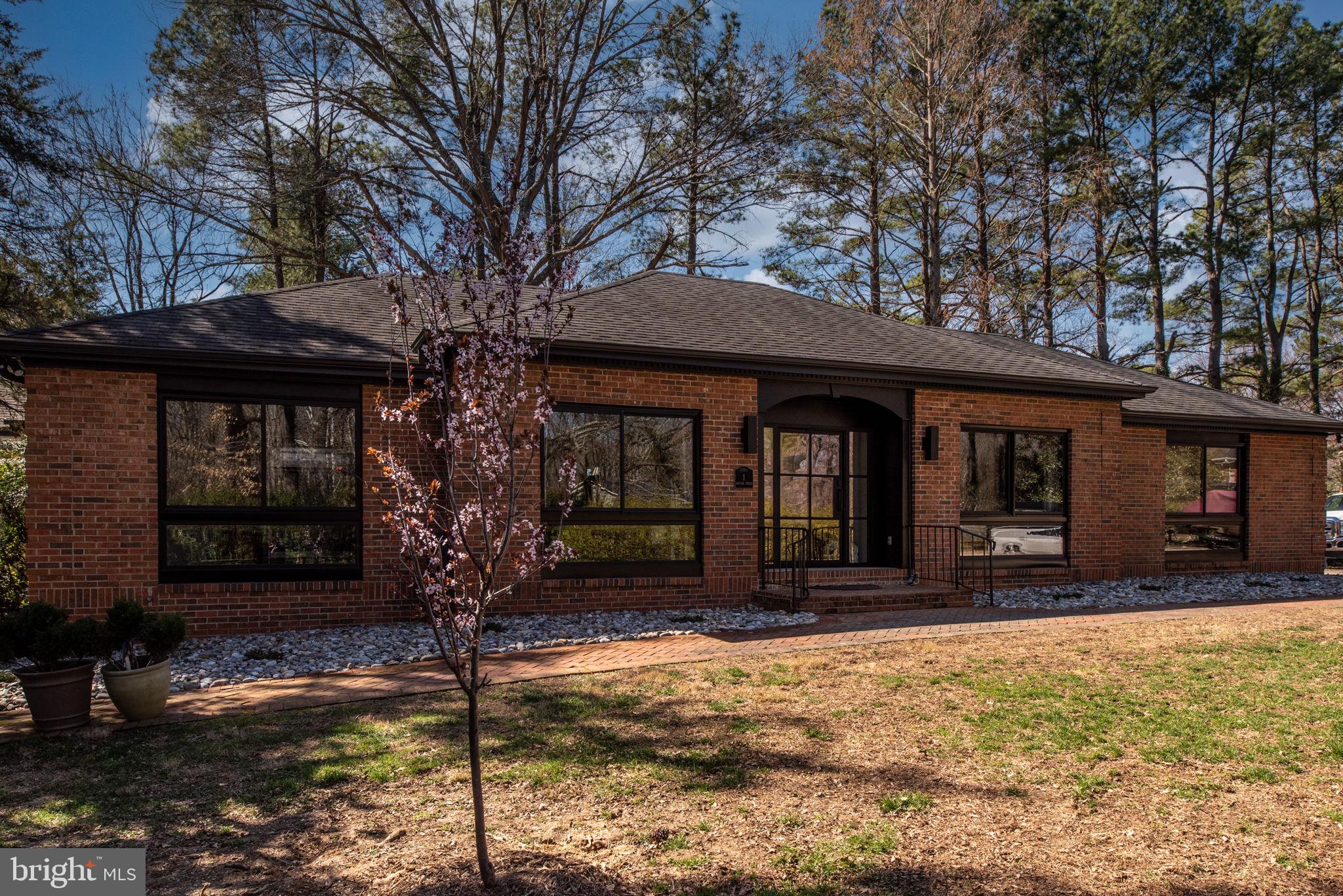 BELMONT HILLS/INGLESIDE - Residential