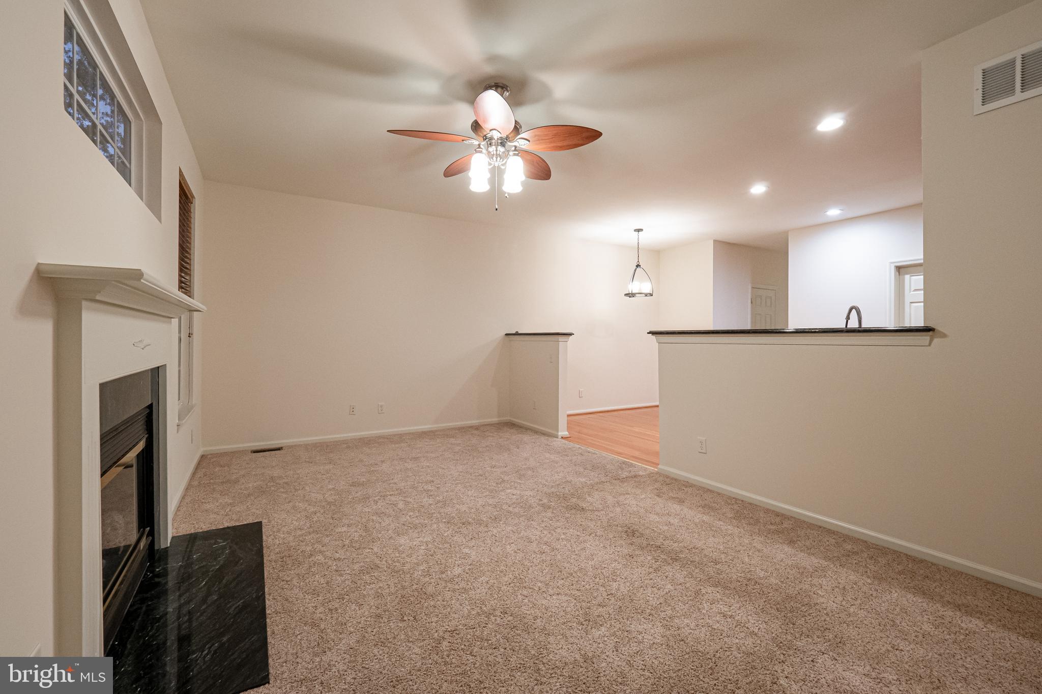CHARLESTOWN OAKS - Residential