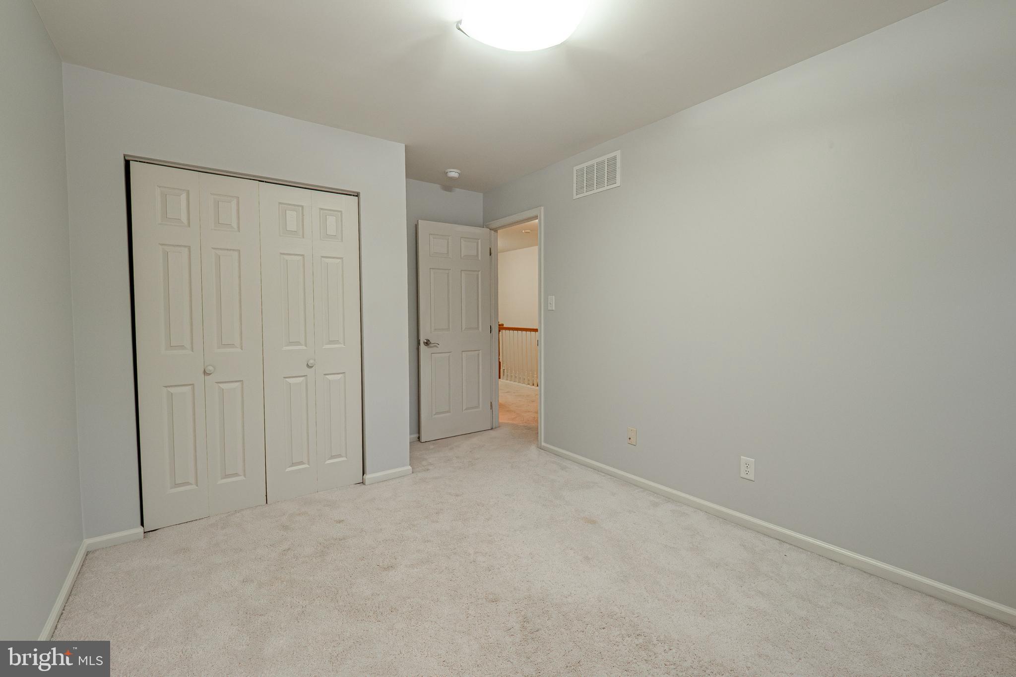 CHARLESTOWN OAKS - Residential