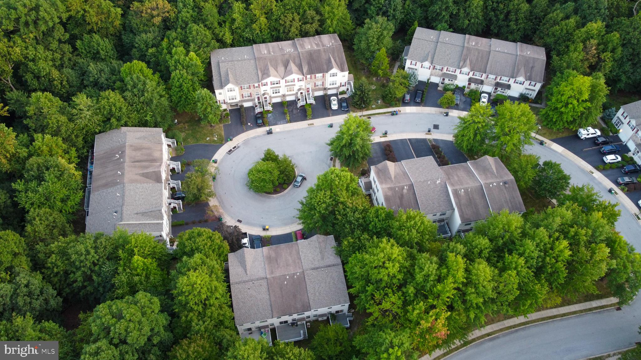 CHARLESTOWN OAKS - Residential