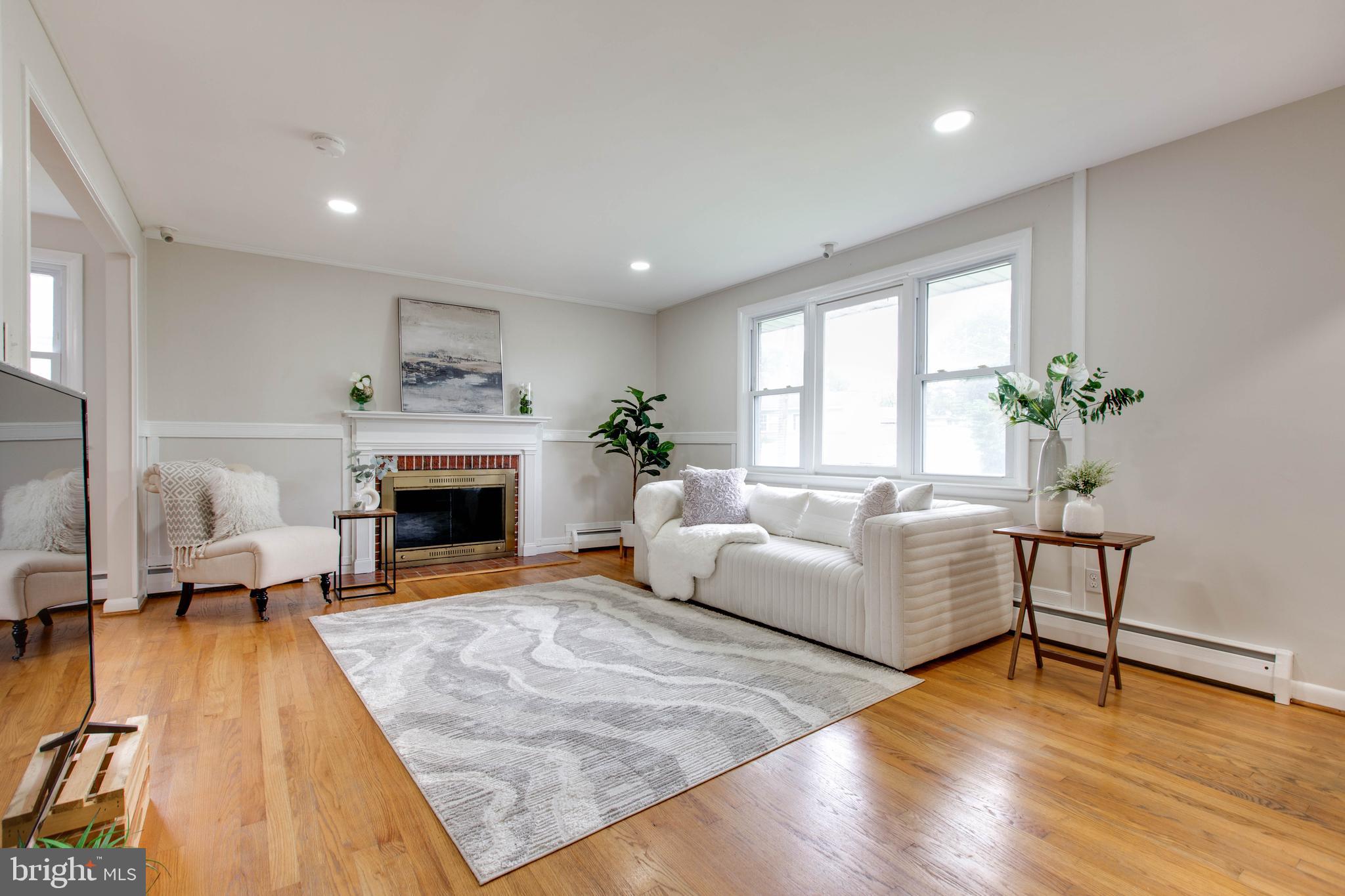104 HOLLOW BROOK ROAD