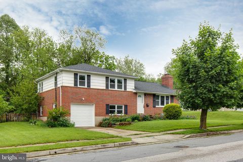 104 HOLLOW BROOK ROAD LUTHERVILLE TIMONIUM MD 21093