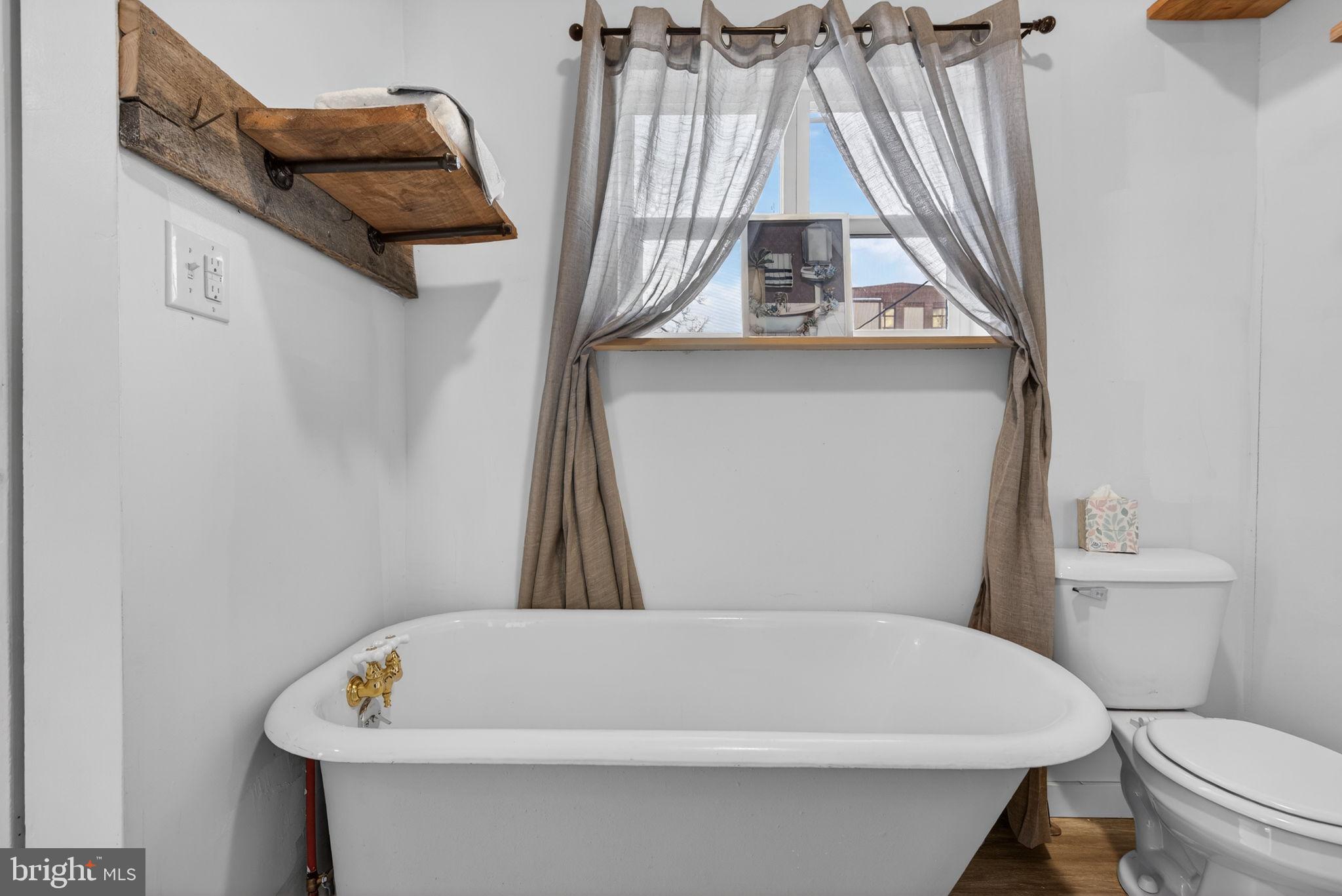 ANNVILLE TOWNSHIP - Residential