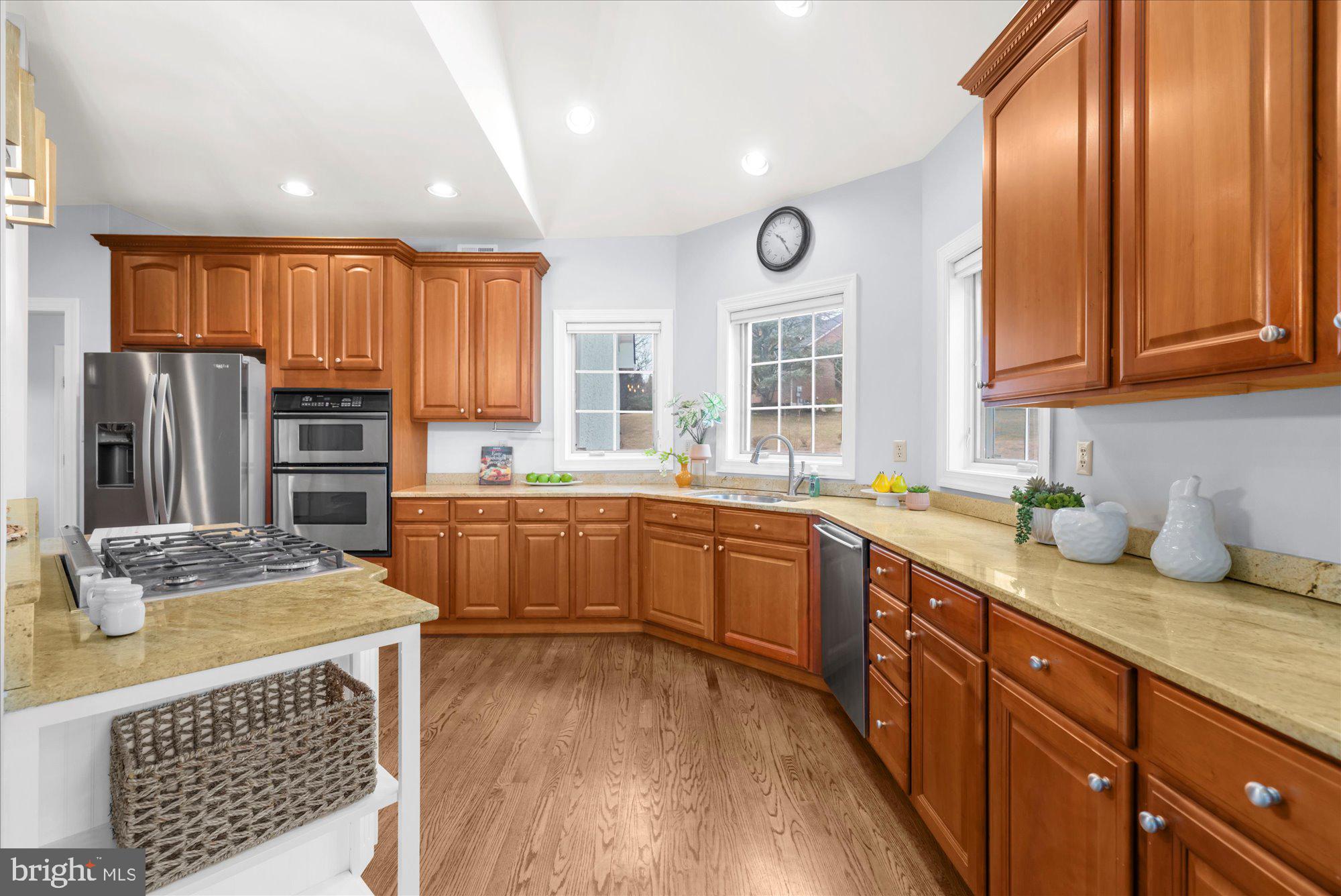 SPRING LAKE - Residential