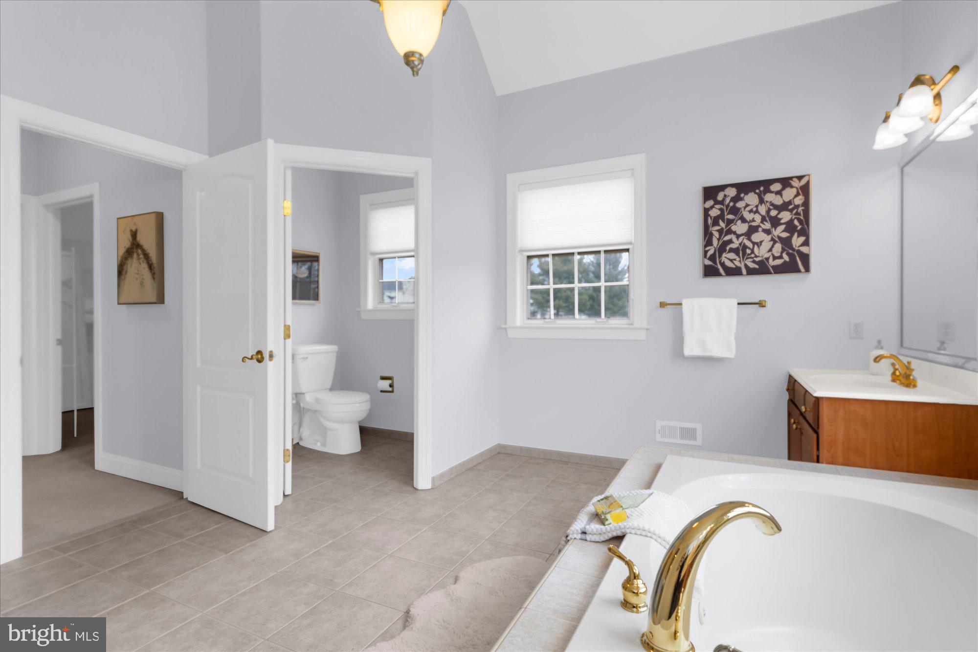 SPRING LAKE - Residential