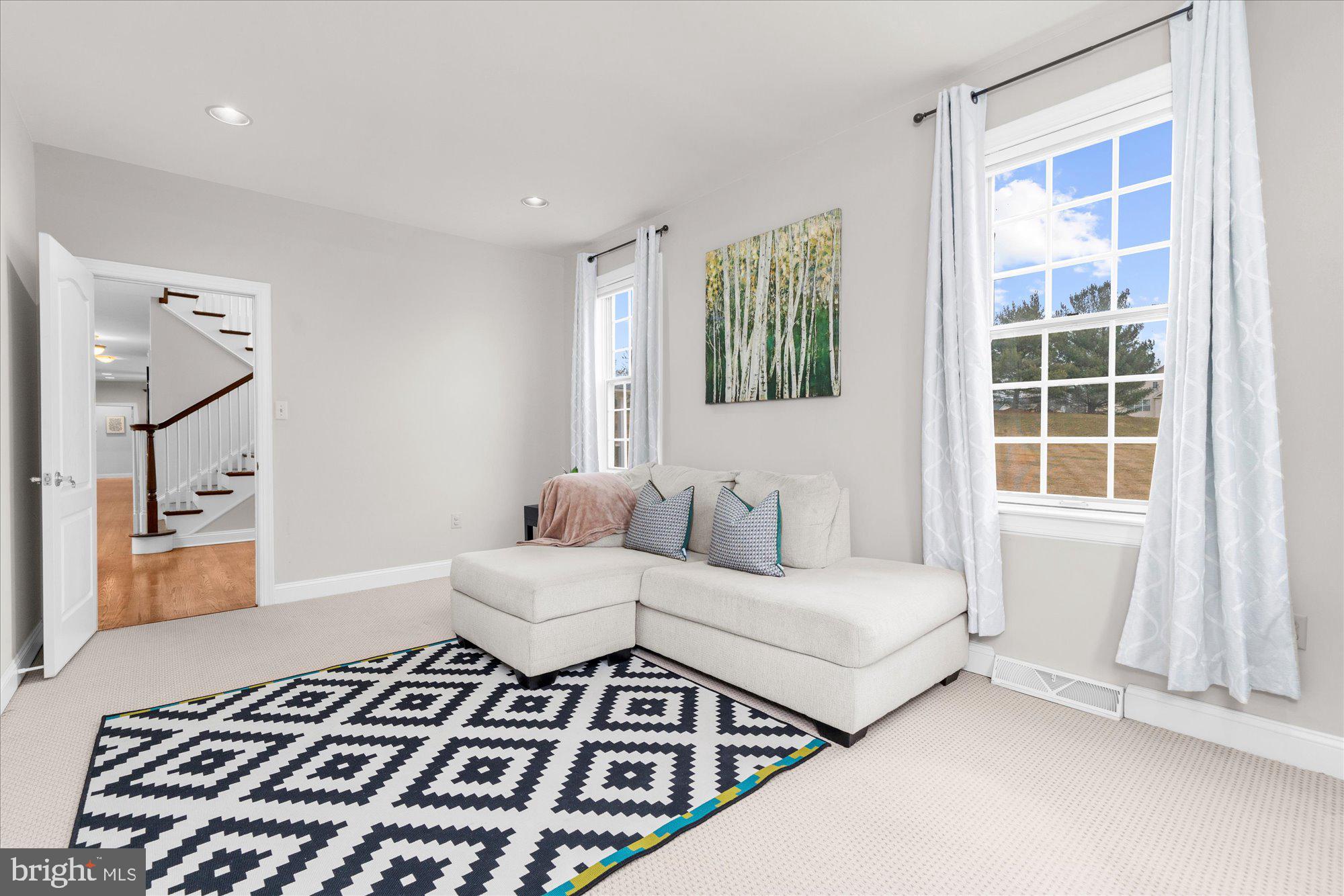 SPRING LAKE - Residential