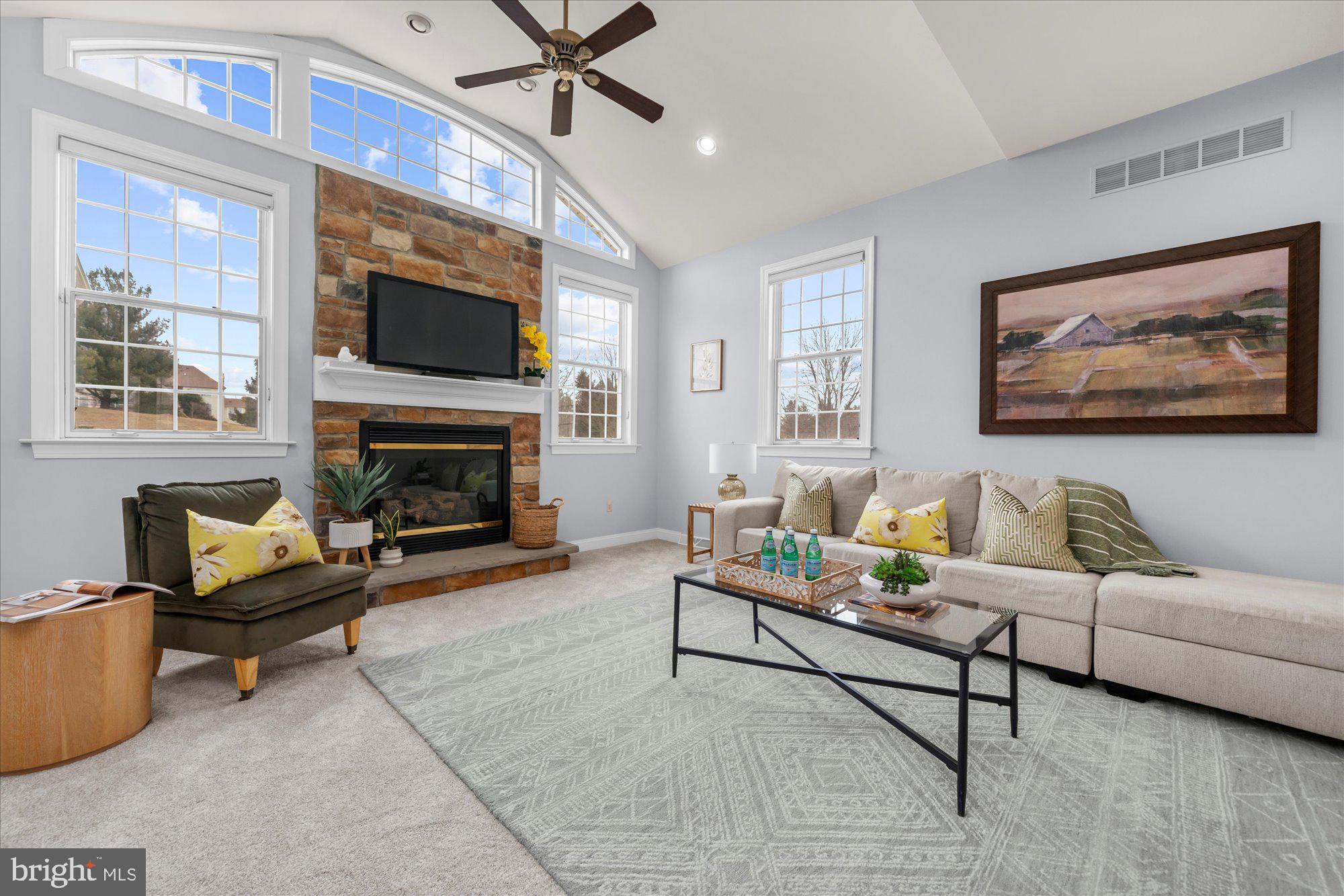 SPRING LAKE - Residential