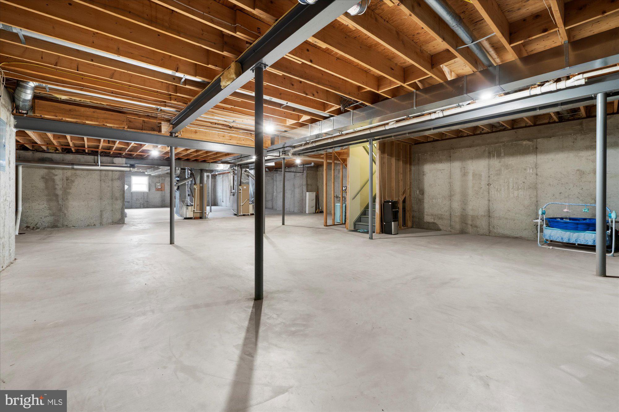 SPRING LAKE - Residential