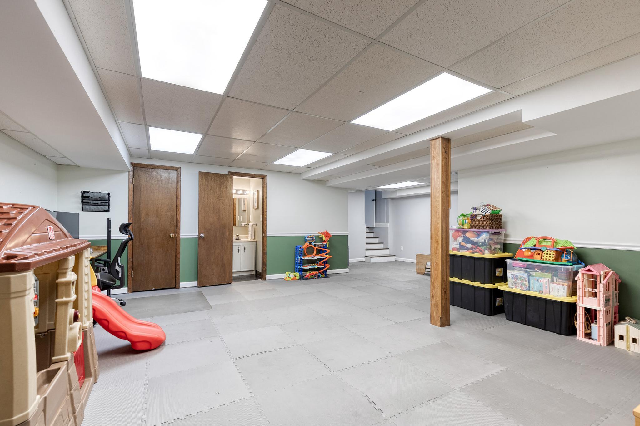 WEYBURN PARK - Residential