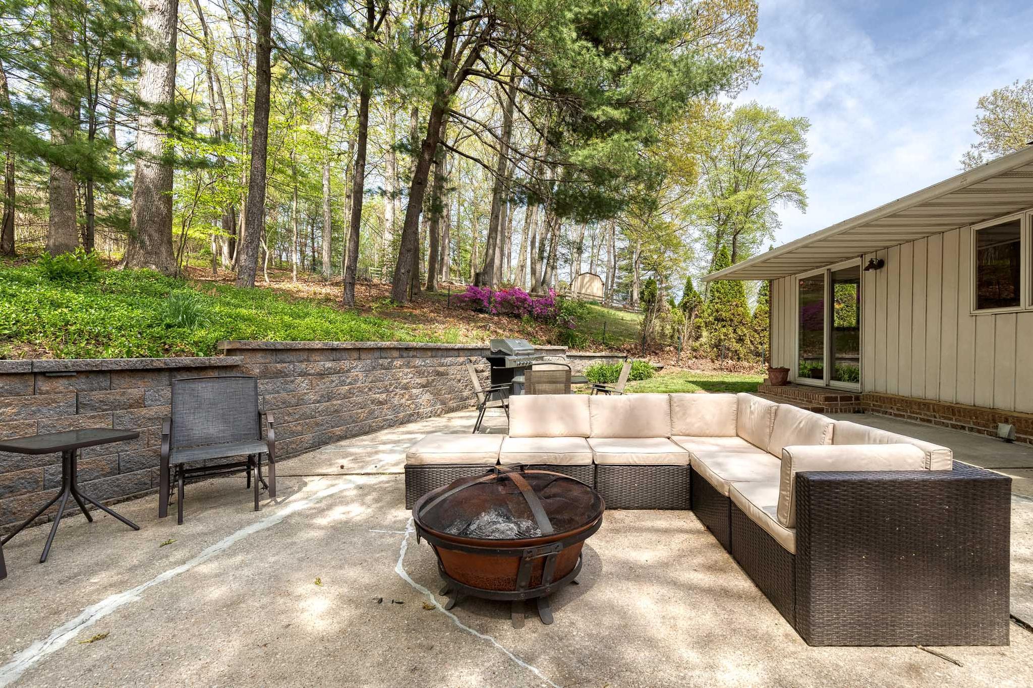 WEYBURN PARK - Residential