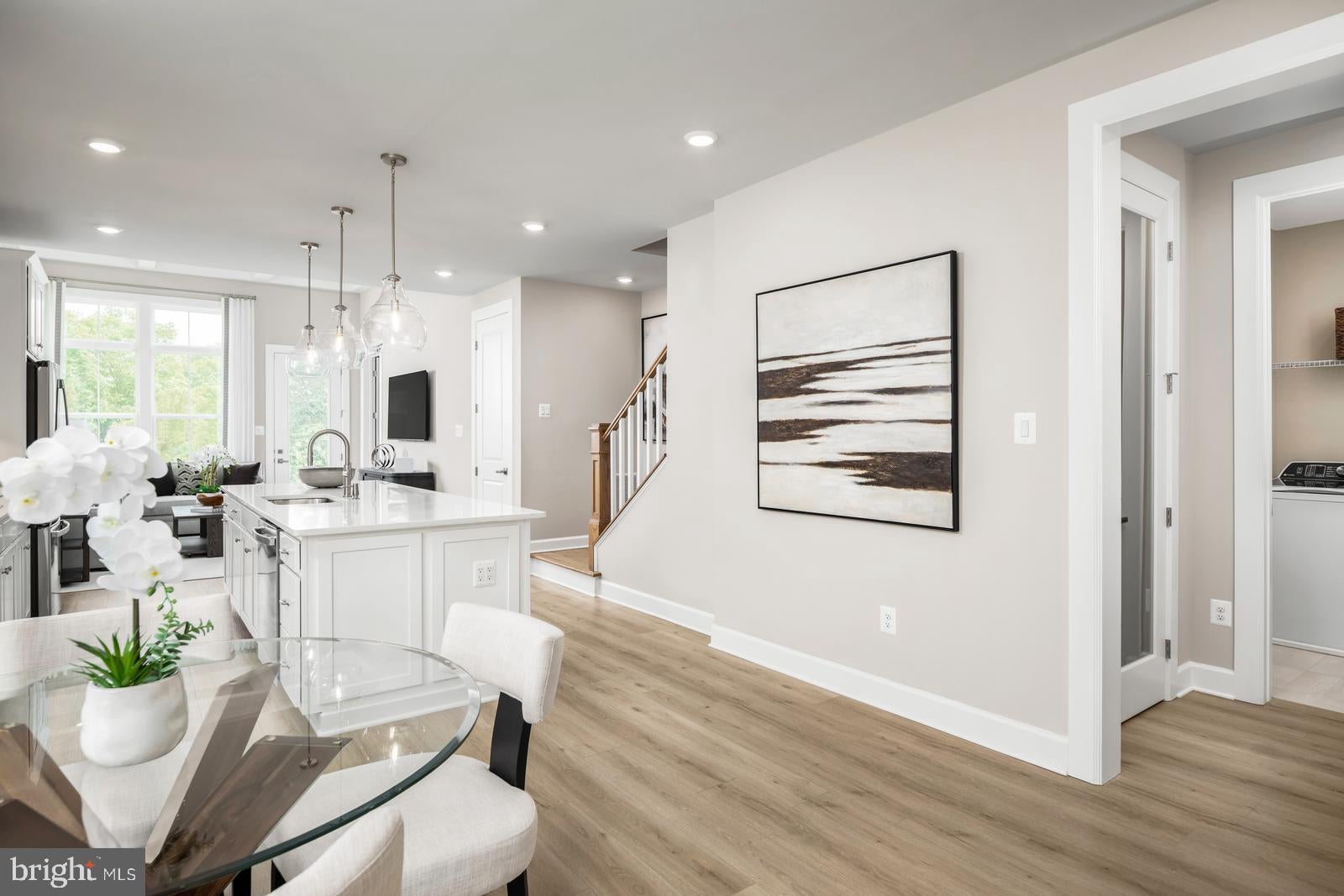 480 LEOPOLD COURT