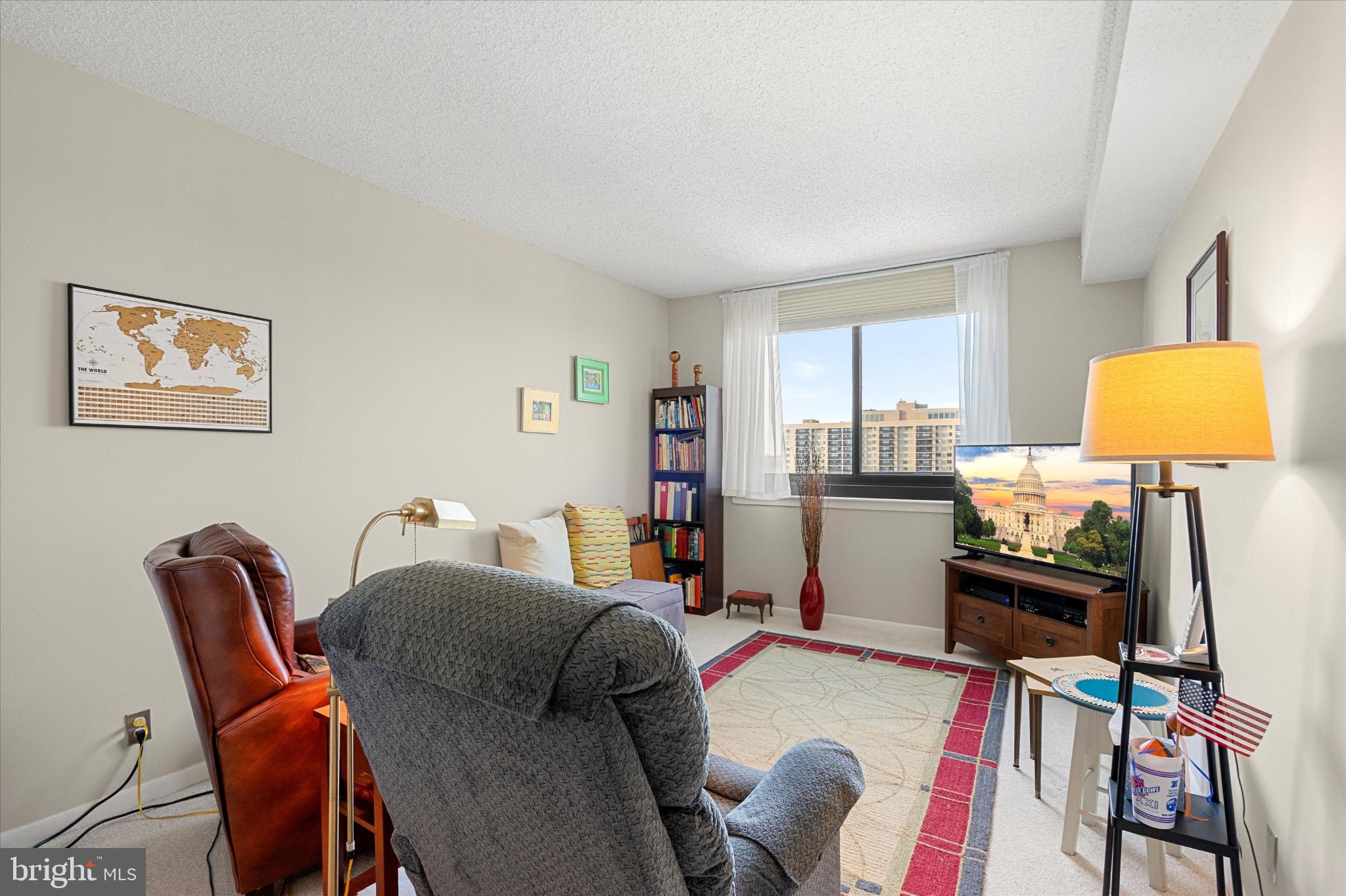 SKYLINE SQUARE CONDO - Residential