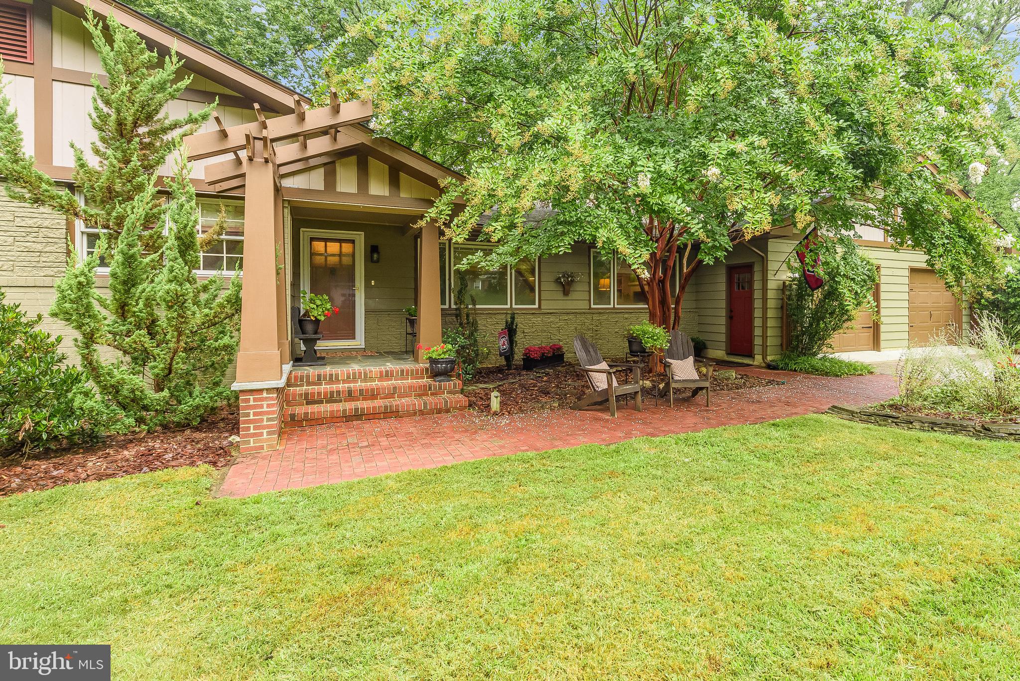 ANNAPOLIS ROADS - Residential