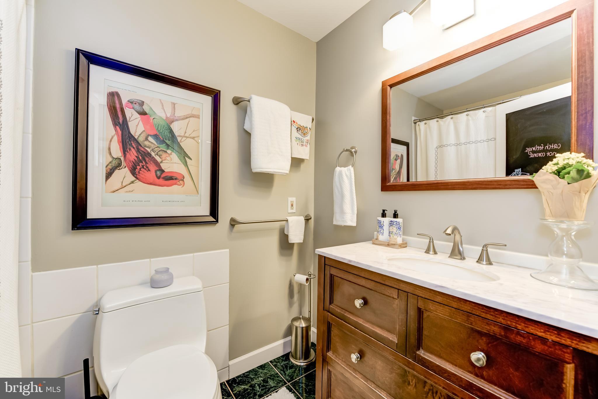 ANNAPOLIS ROADS - Residential