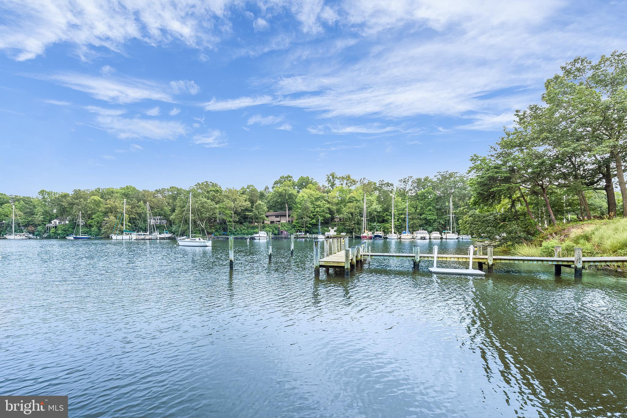 ANNAPOLIS ROADS - Residential