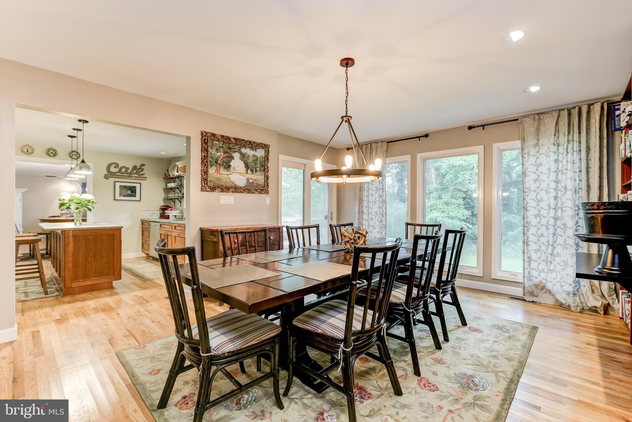 ANNAPOLIS ROADS - Residential