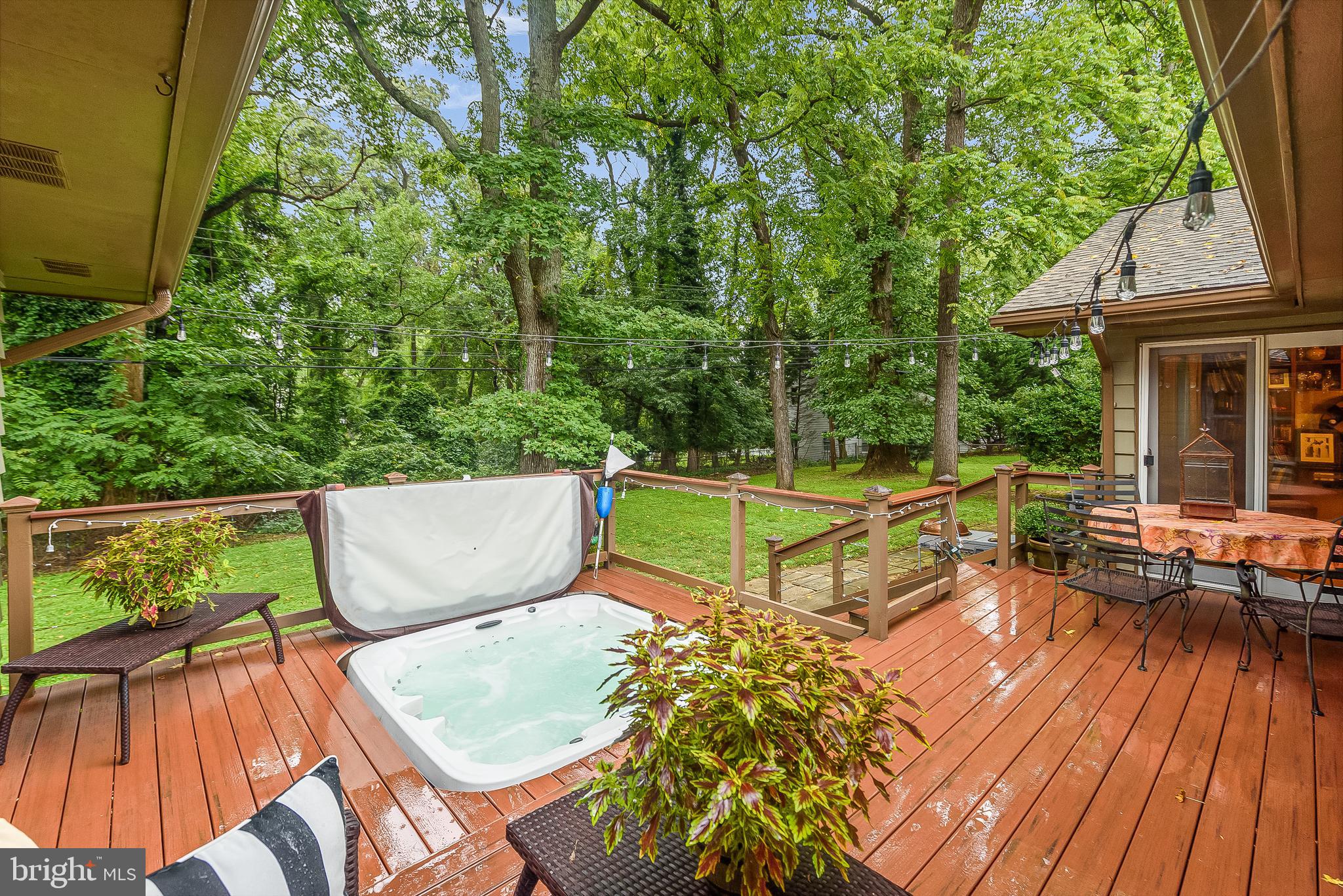 ANNAPOLIS ROADS - Residential