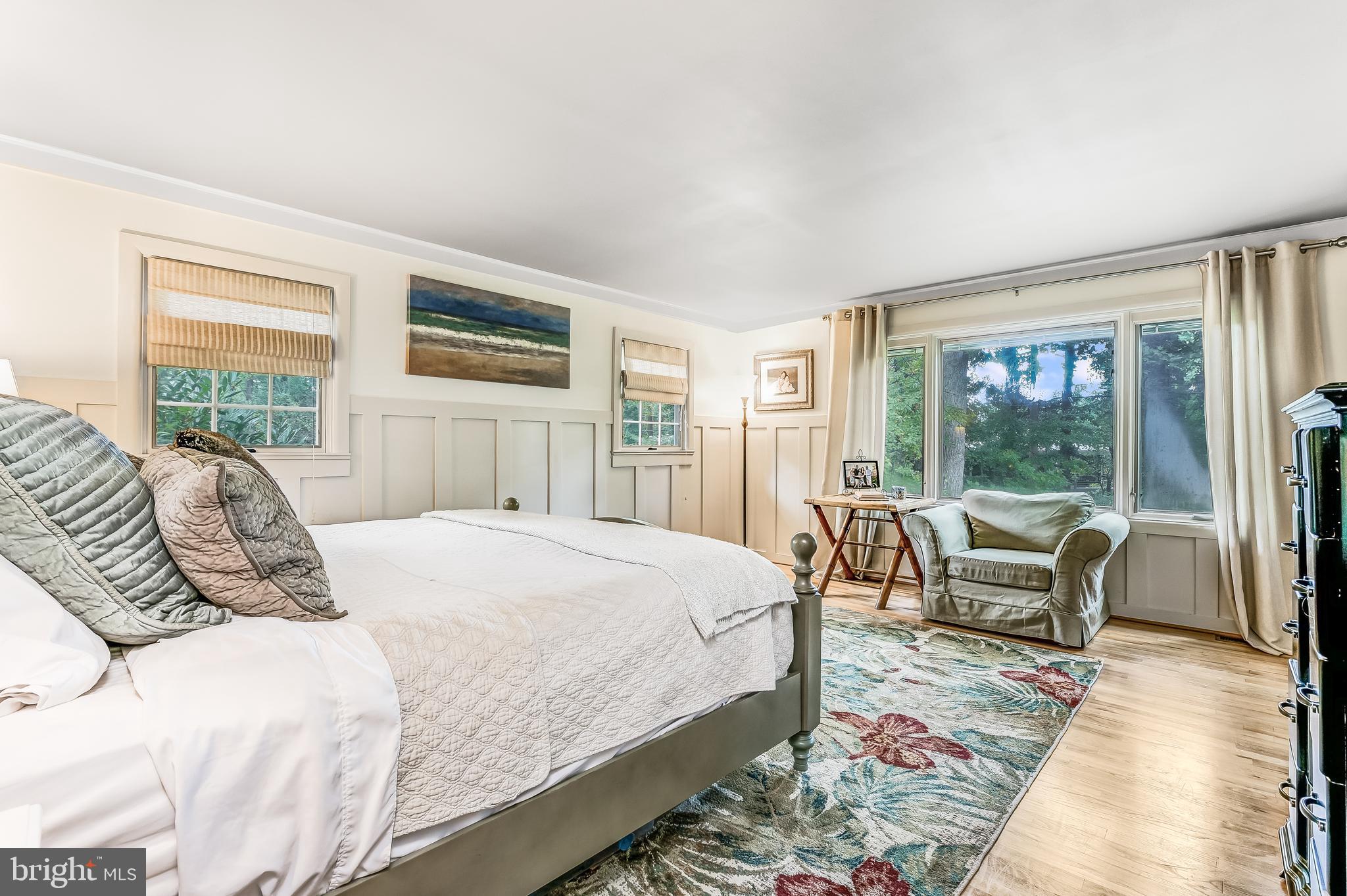 ANNAPOLIS ROADS - Residential