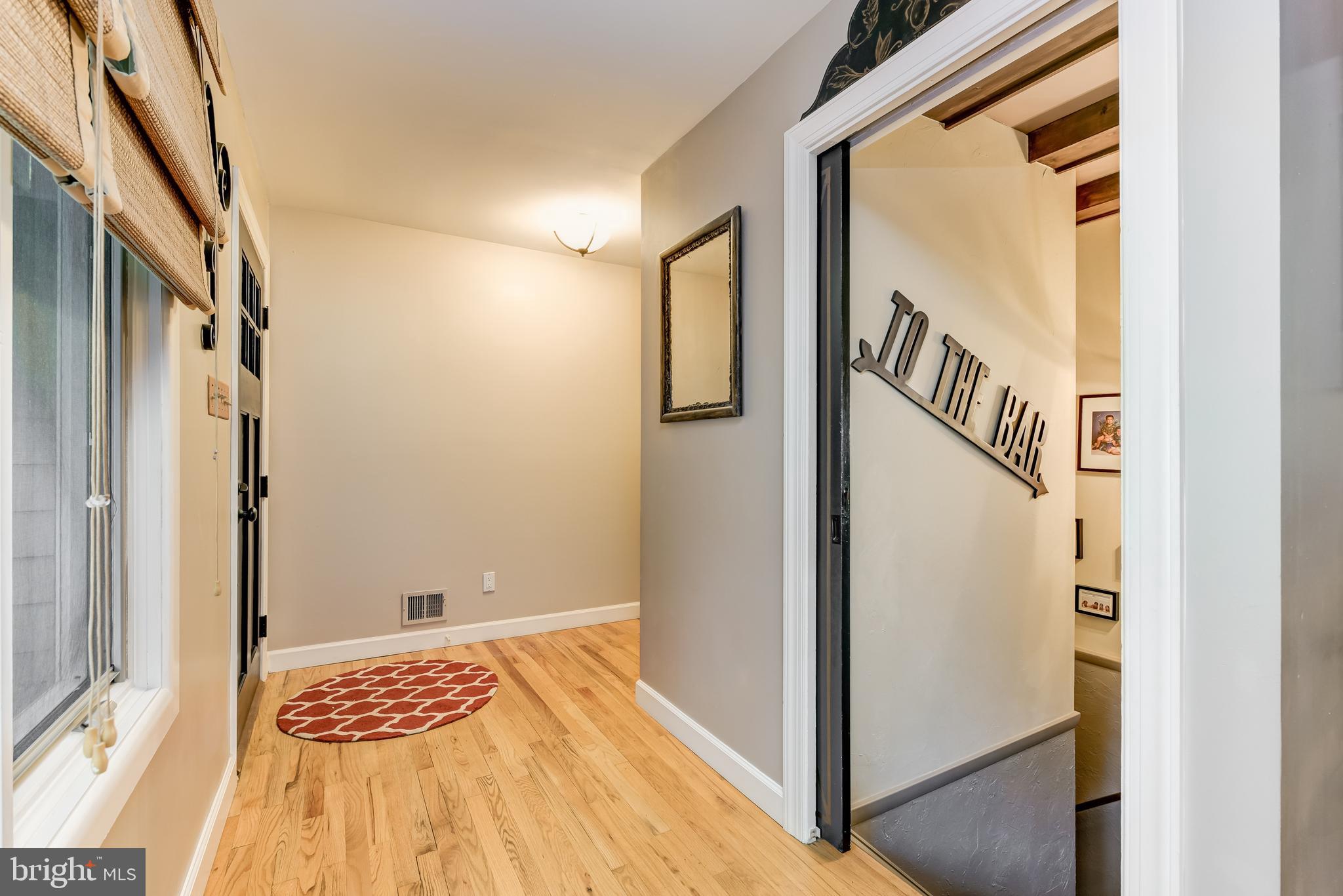 ANNAPOLIS ROADS - Residential