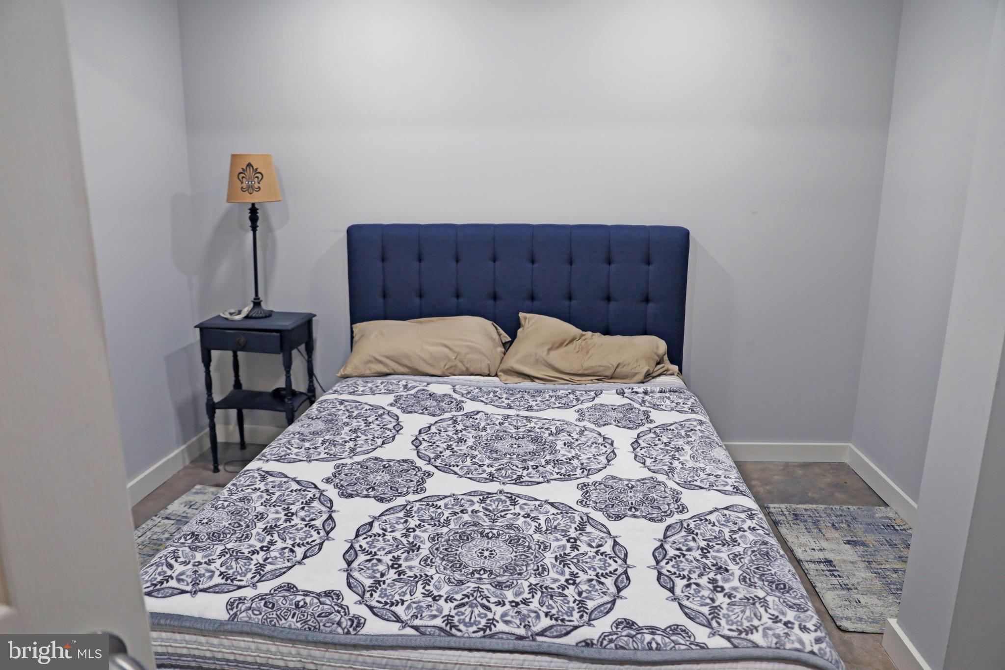 BROOKFIELD - Residential