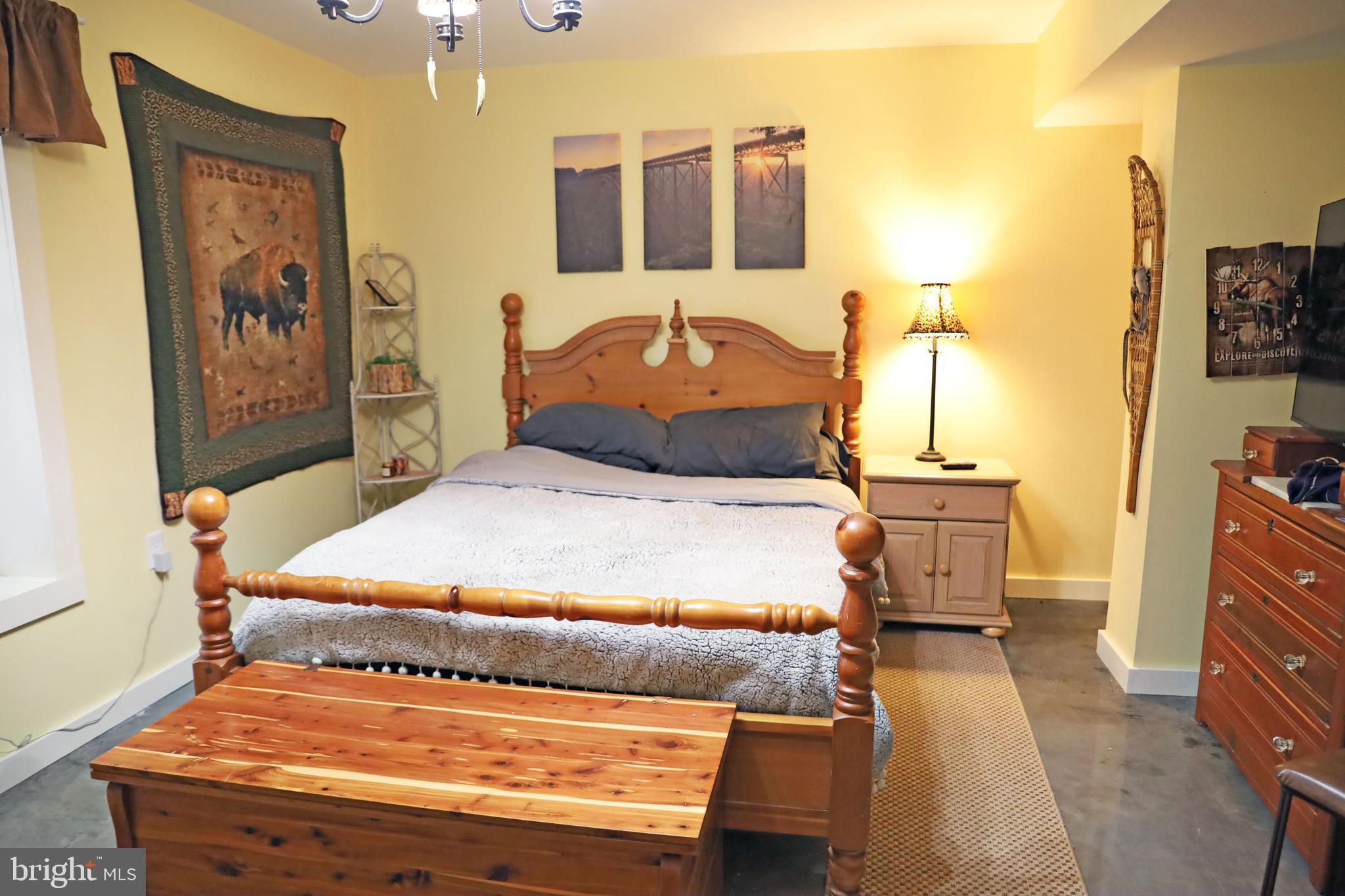 BROOKFIELD - Residential