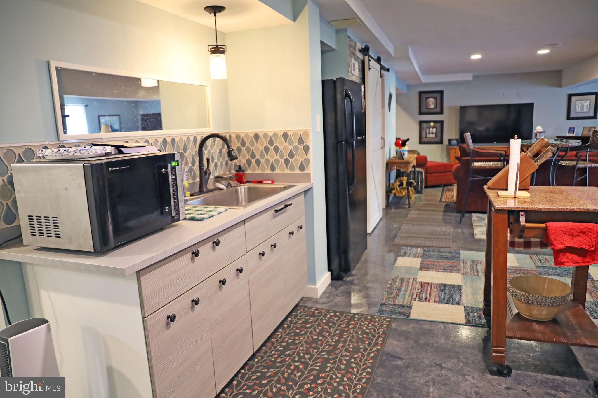 BROOKFIELD - Residential