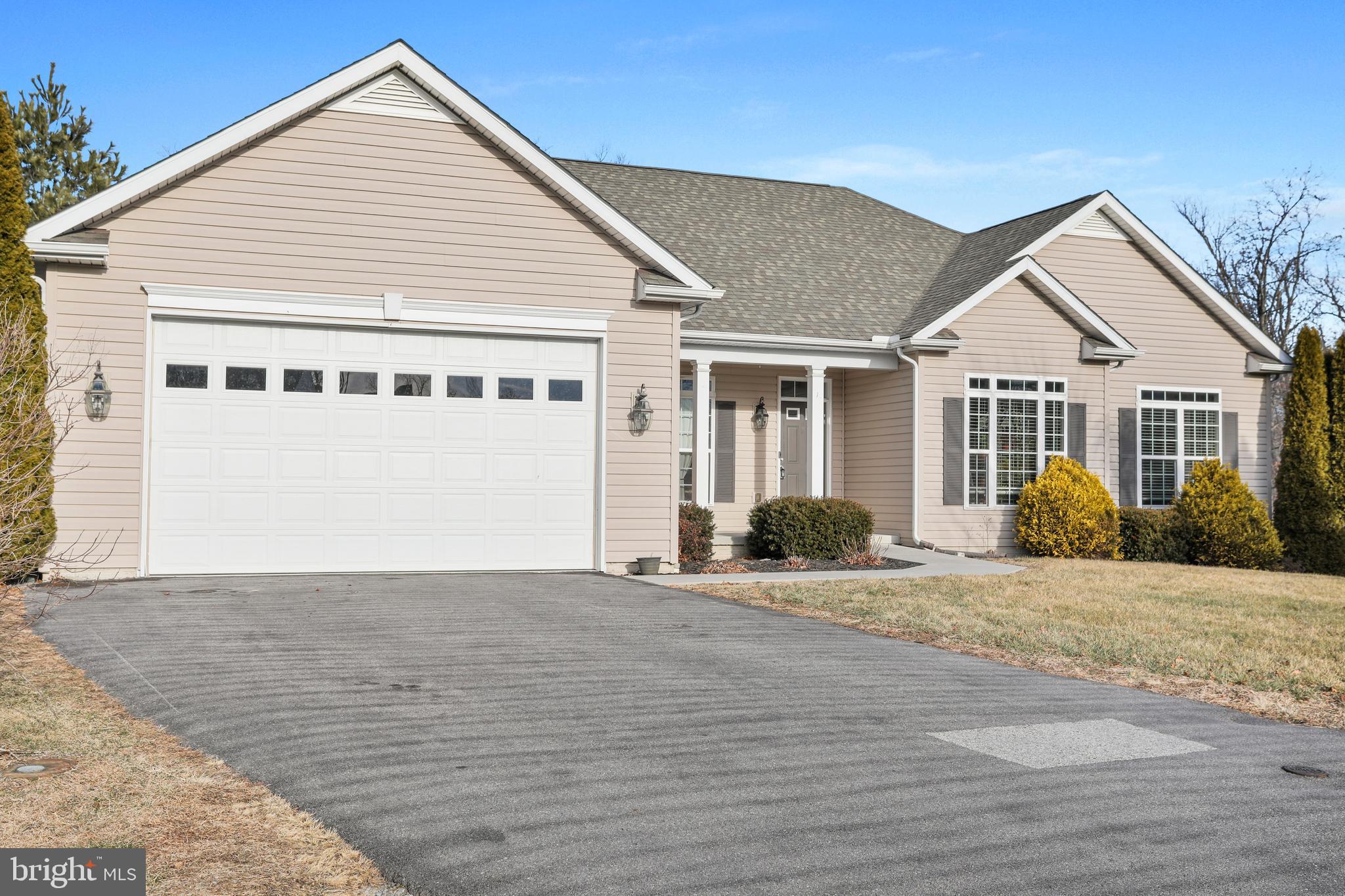 BROOKFIELD - Residential