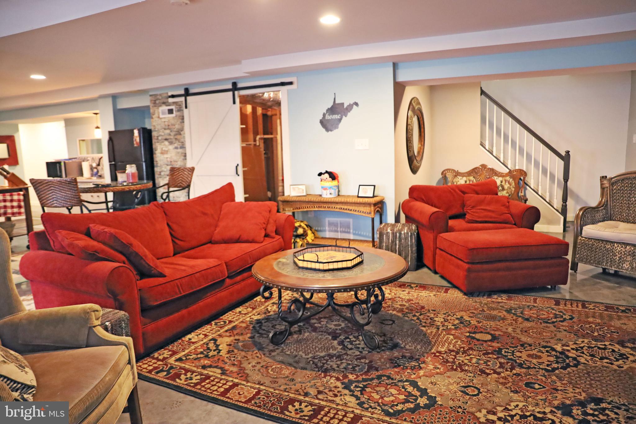 BROOKFIELD - Residential