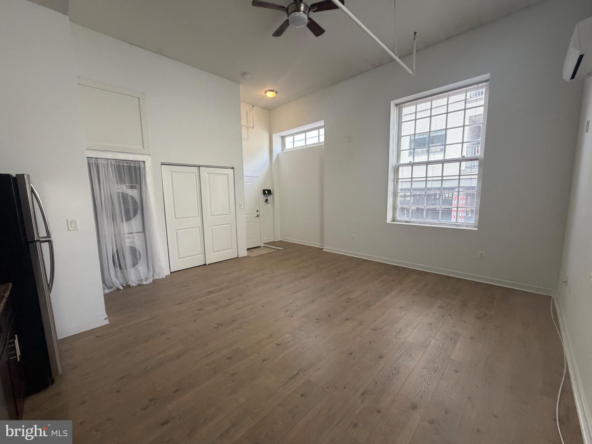 4 LEVERINGTON AVENUE UNIT 101