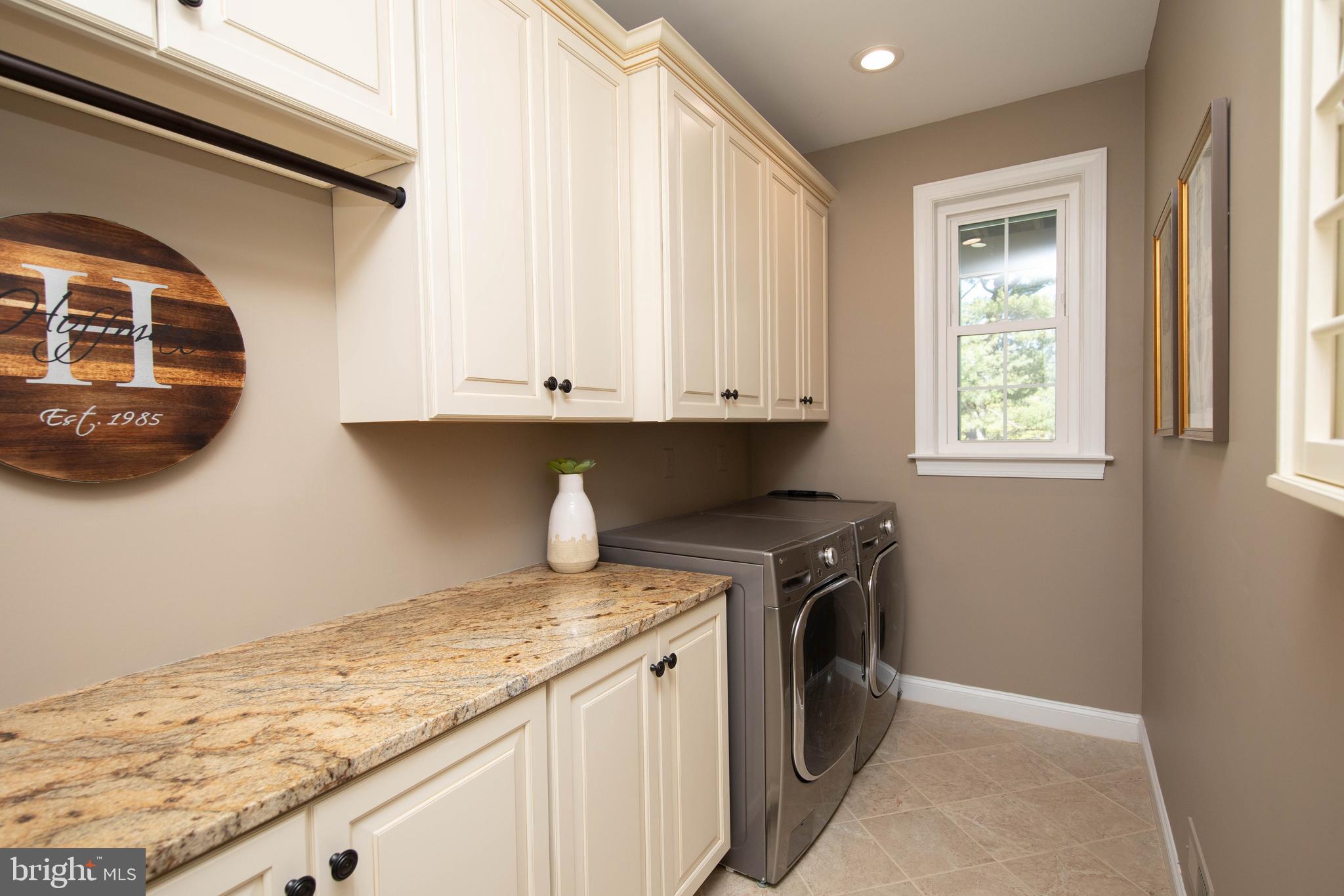 TALAMORE - Residential