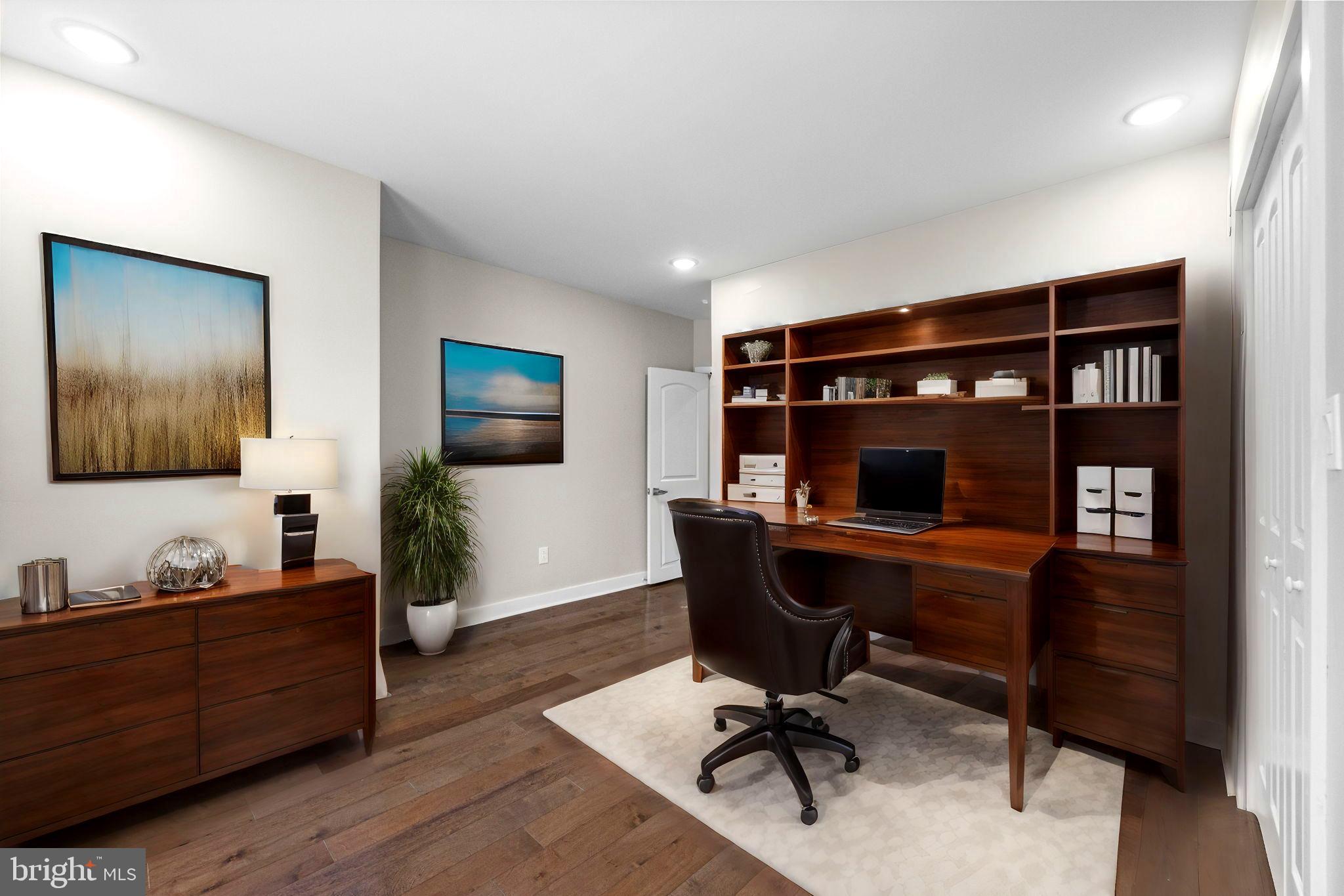 OVERBROOK - Residential