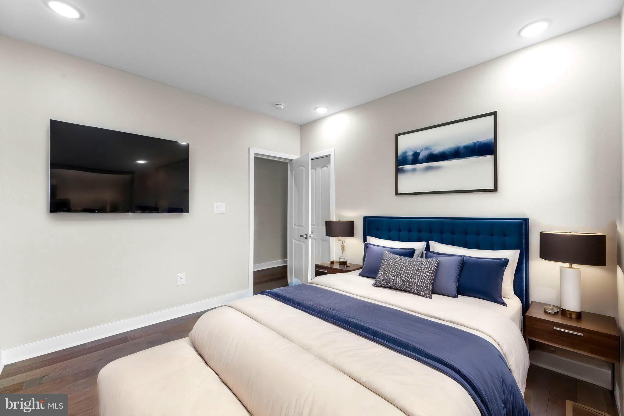 OVERBROOK - Residential