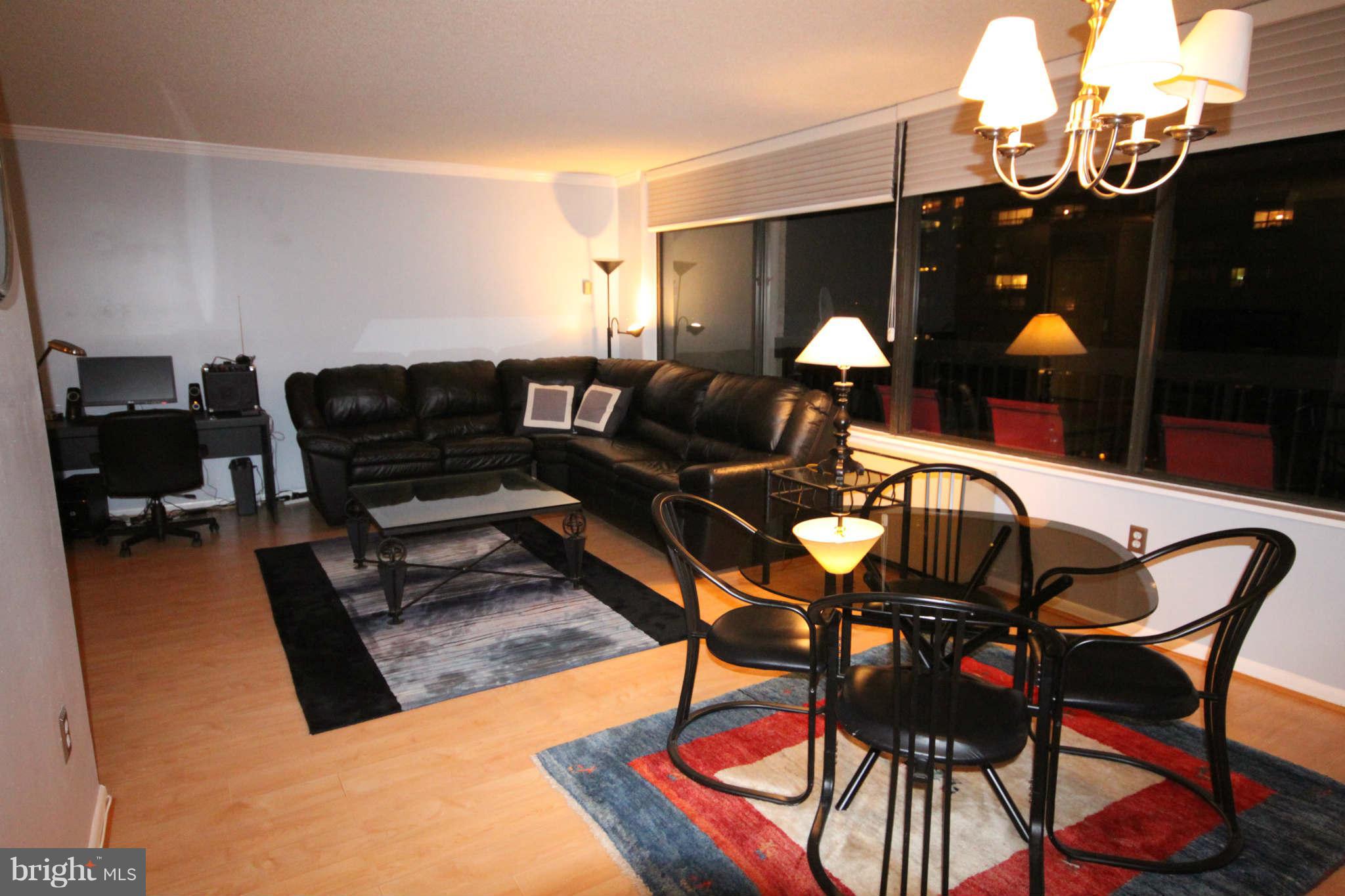 SKYLINE PLAZA - Residential