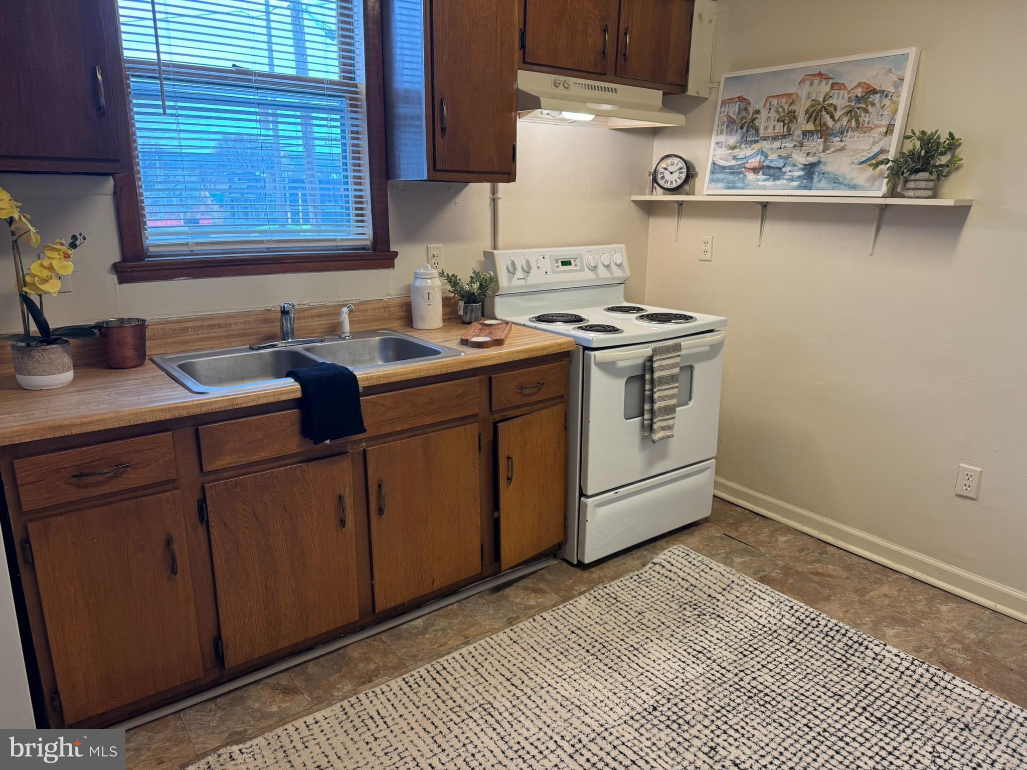 DOWNTOWN FREDERICK - Residential Lease