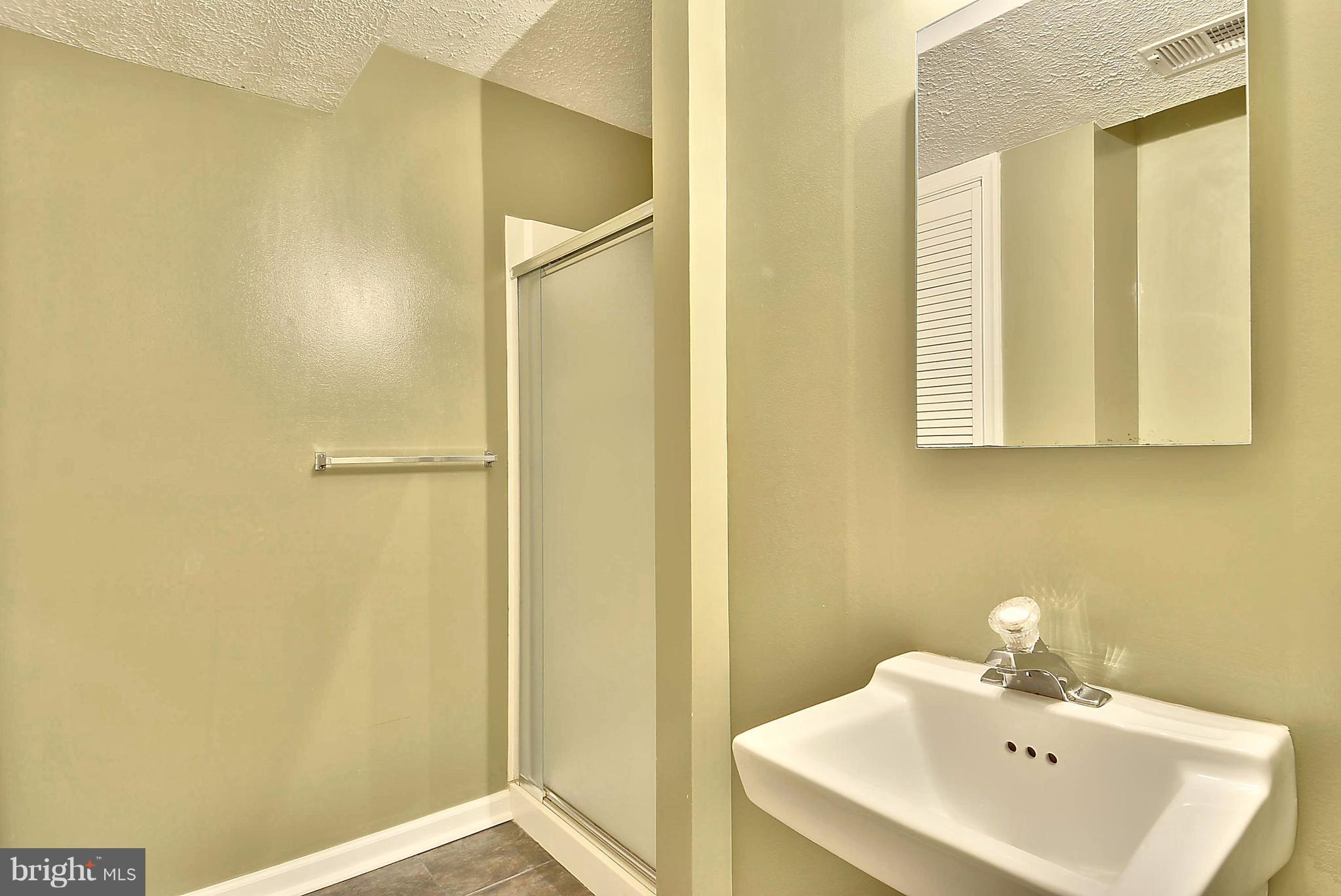 NEWINGTON HEIGHTS - Residential