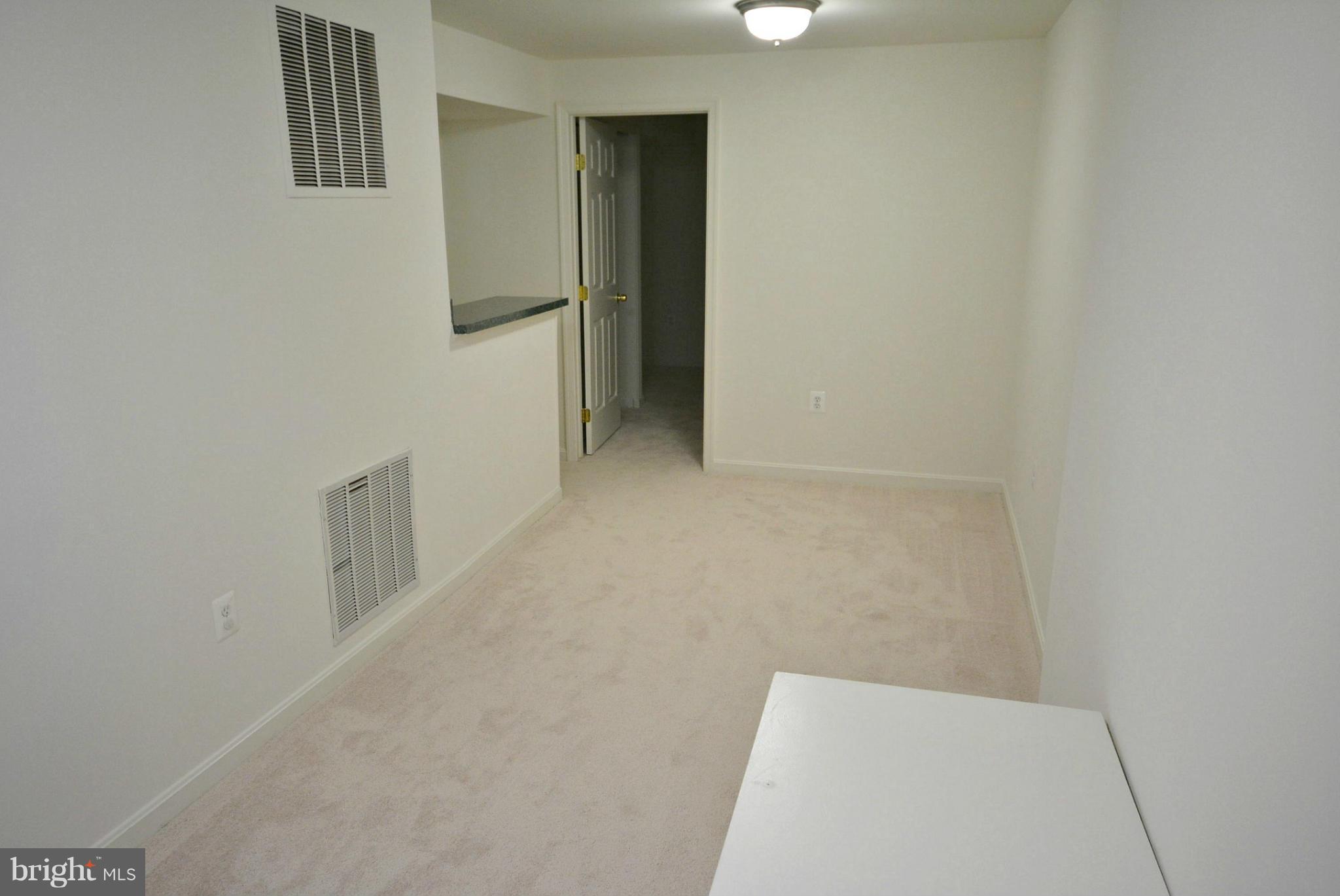 WELLINGTON/CLOVERHILL - Residential