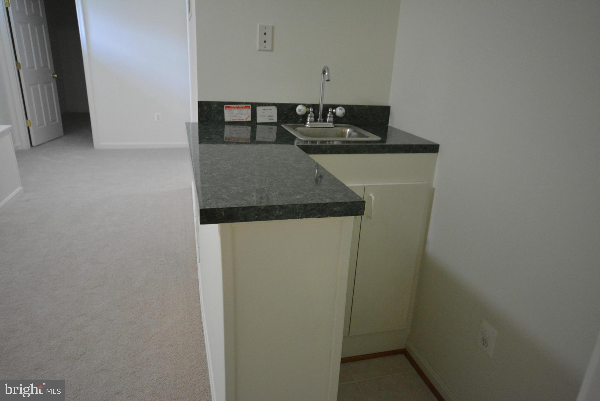 WELLINGTON/CLOVERHILL - Residential