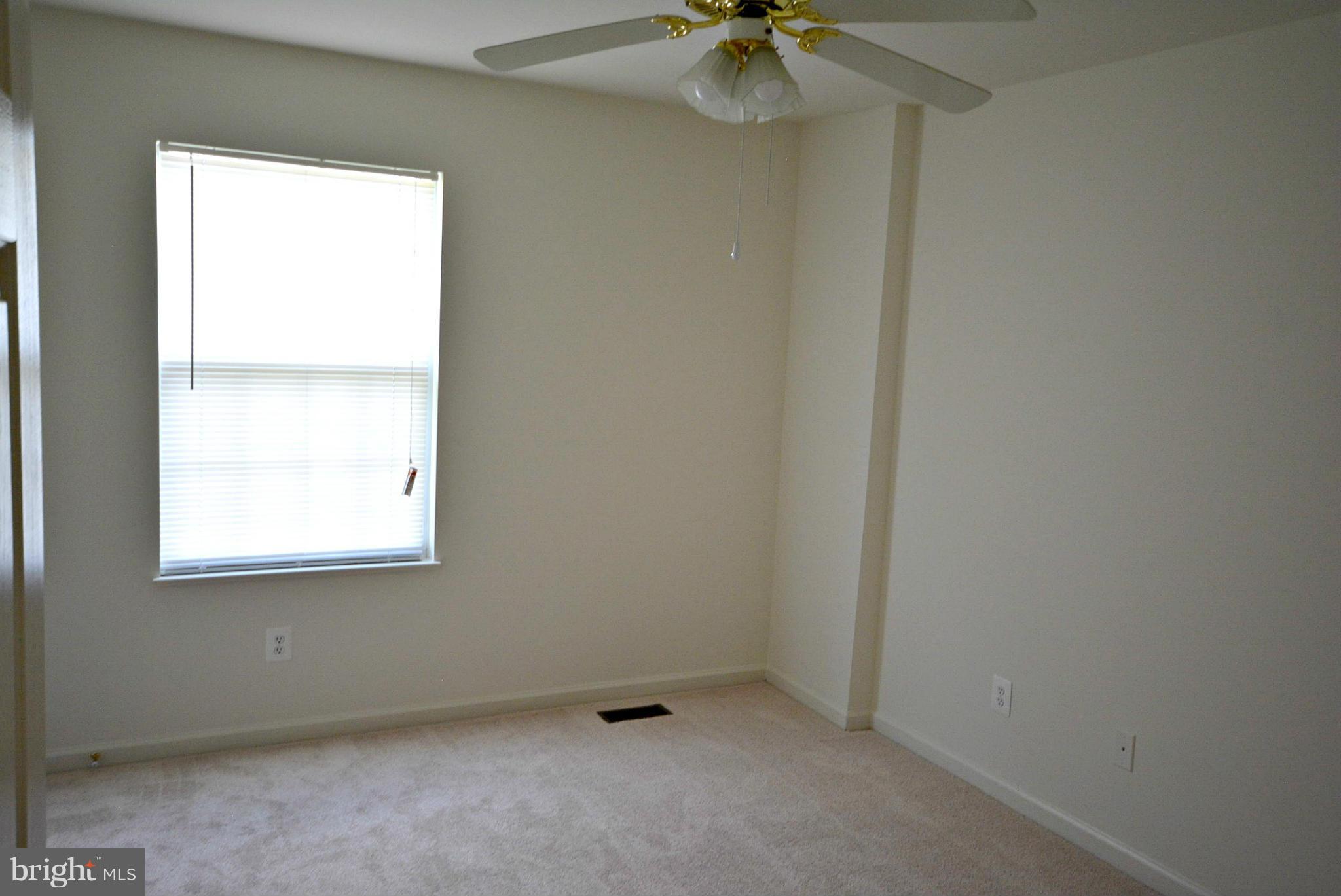 WELLINGTON/CLOVERHILL - Residential