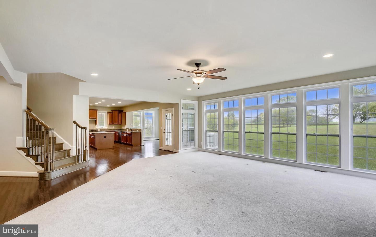 FALCONAIRE - Residential Lease