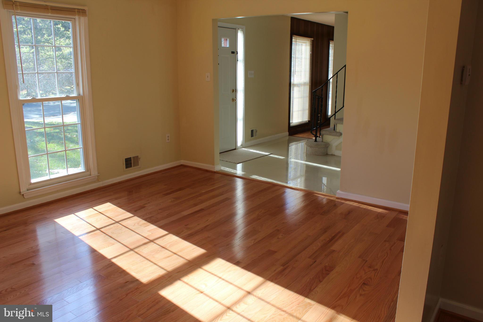 REDLAND STATION - Residential Lease