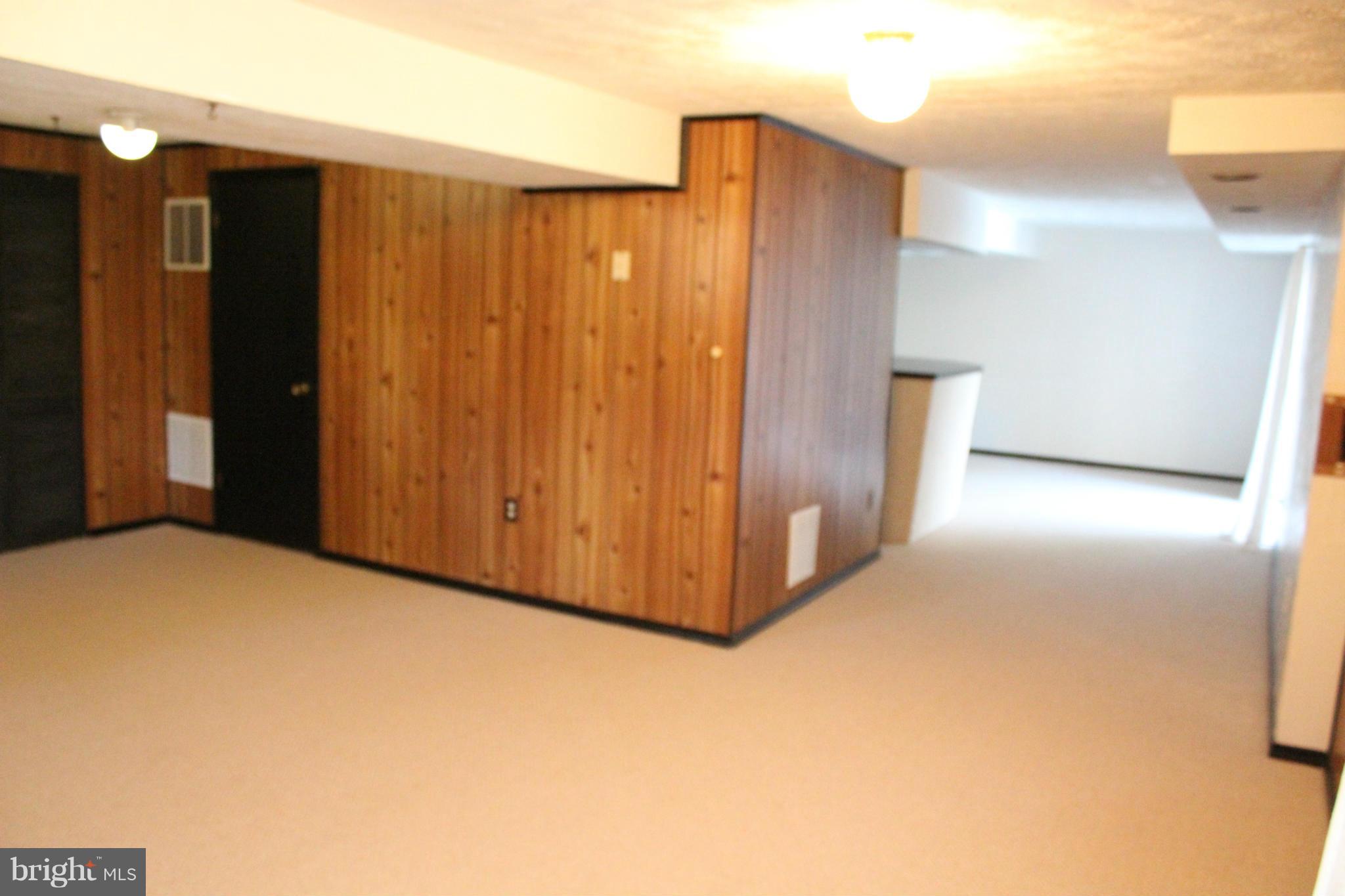 REDLAND STATION - Residential Lease