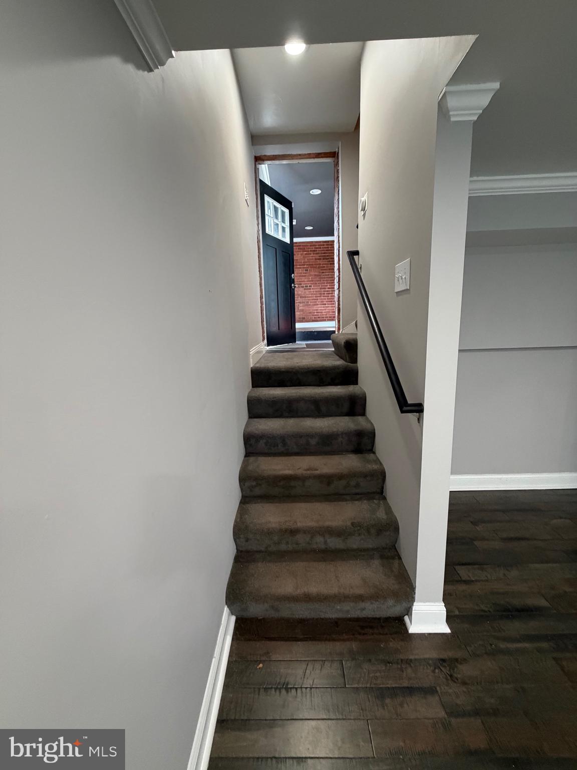 FOREST KNOLLS - Residential