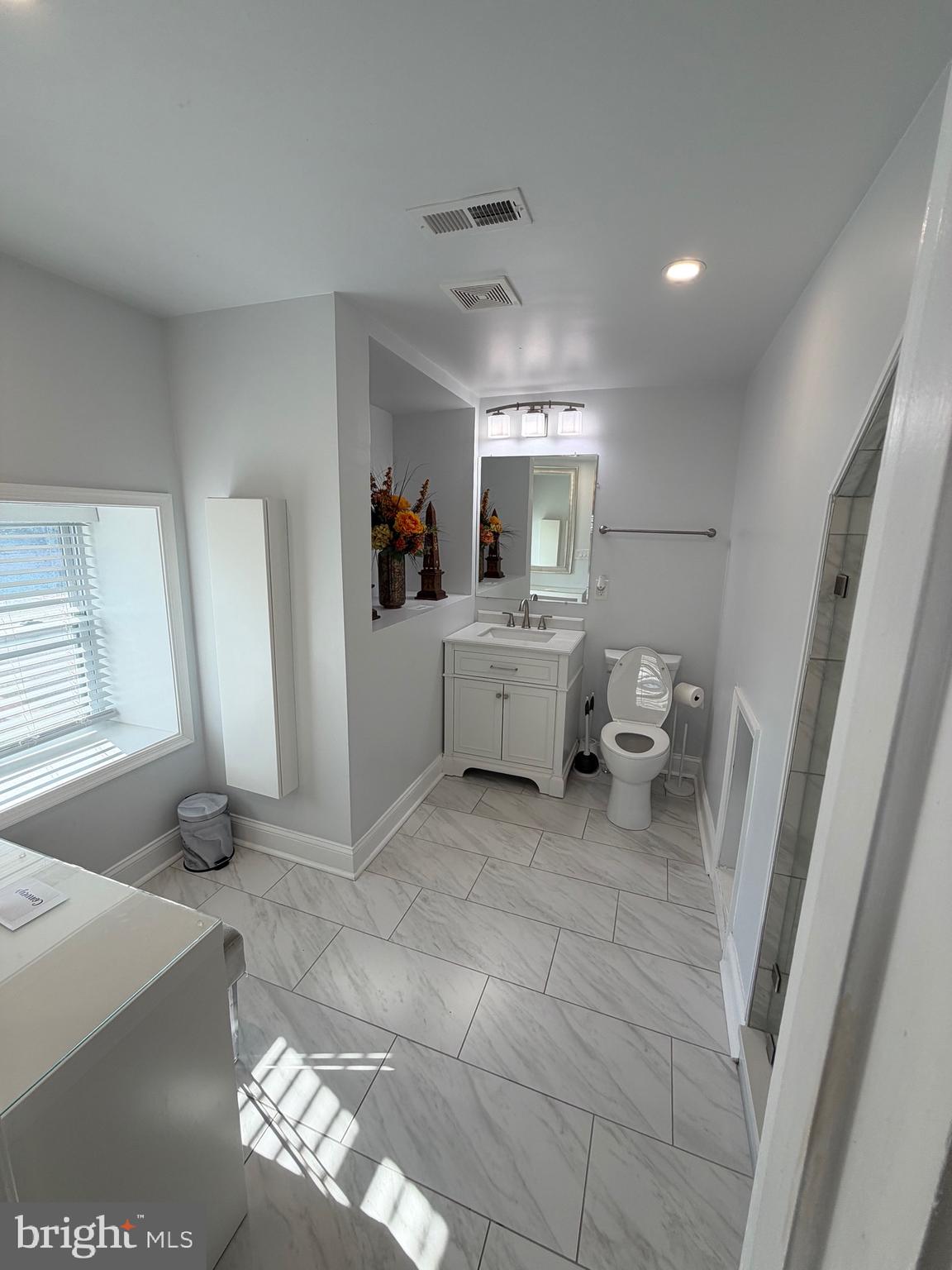 FOREST KNOLLS - Residential